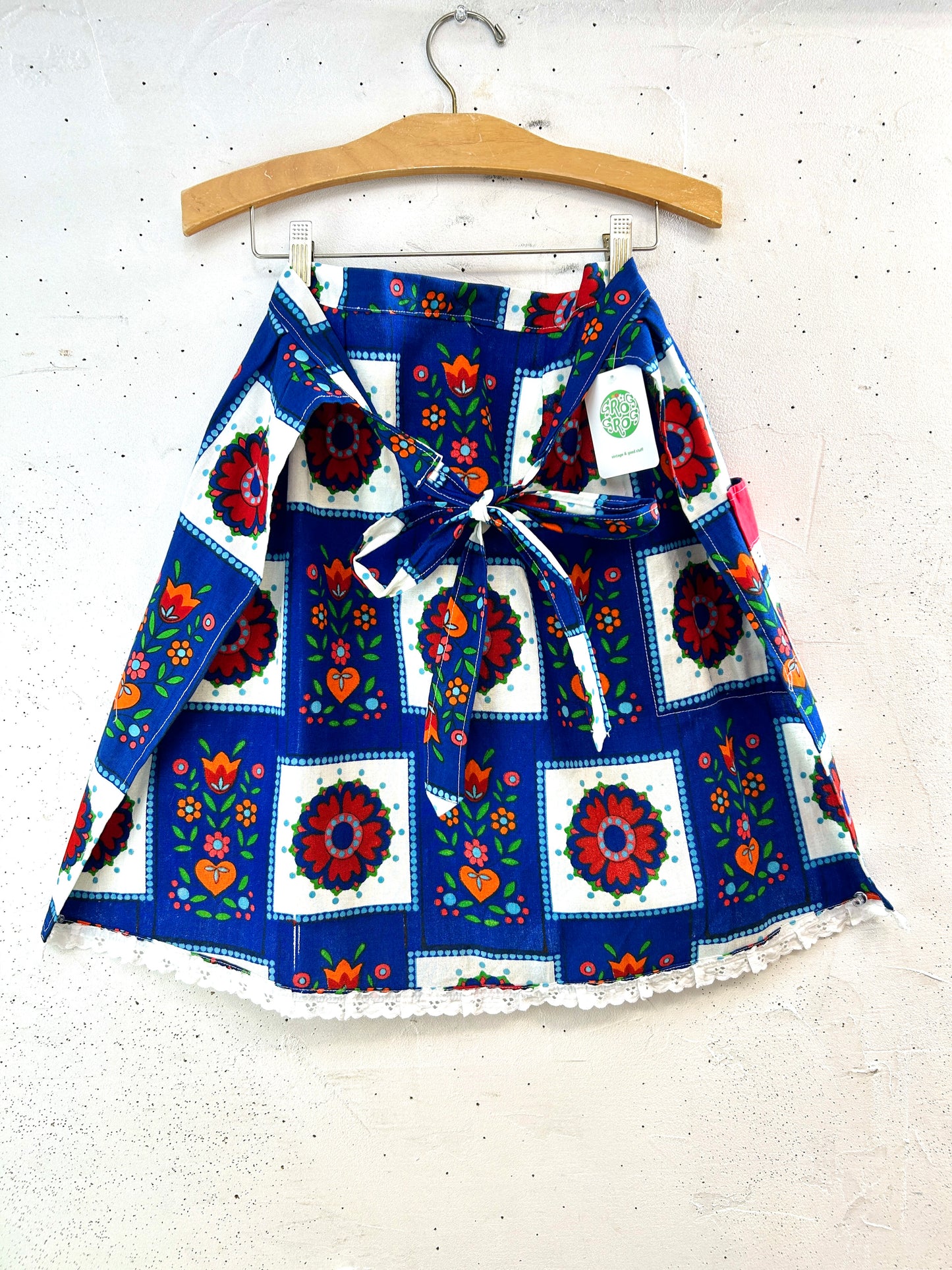 Vintage Apron [G33024]