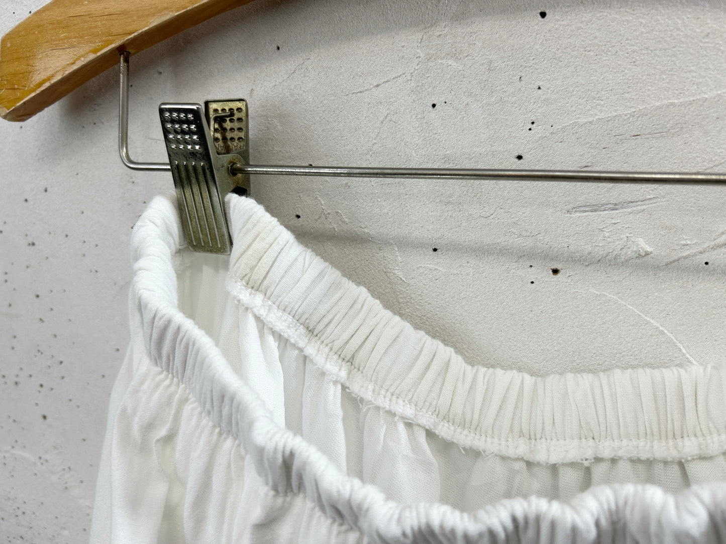 Vintage White Skirt [B31605]