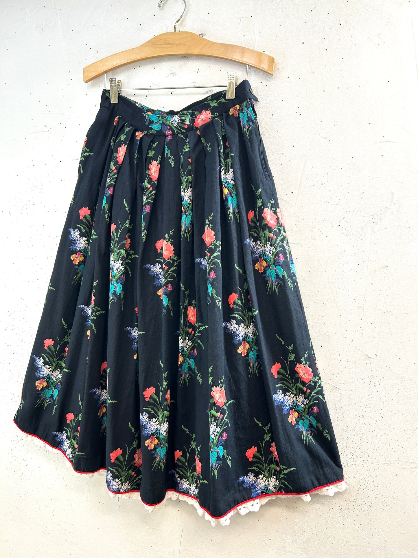 Vintage Tyrol Skirt  [F32750]
