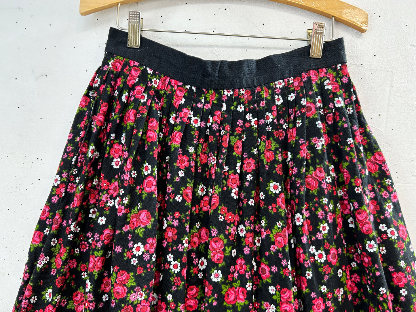 Vintage Tyrol Skirt  [A31337]