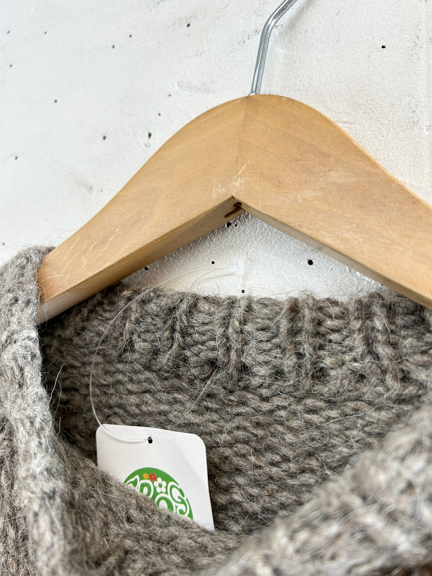 Vintage Knit Sweater [J30593]