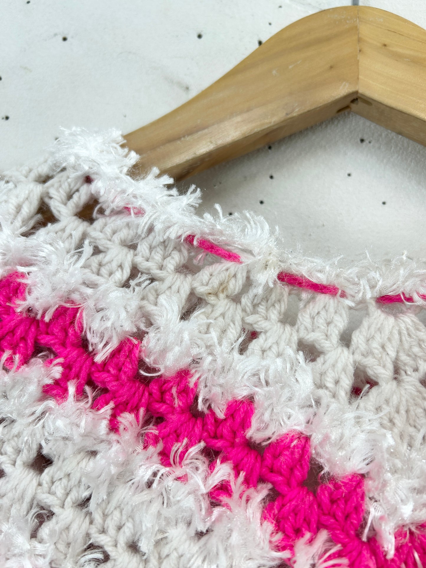 Vintage Knit Poncho [J30604]