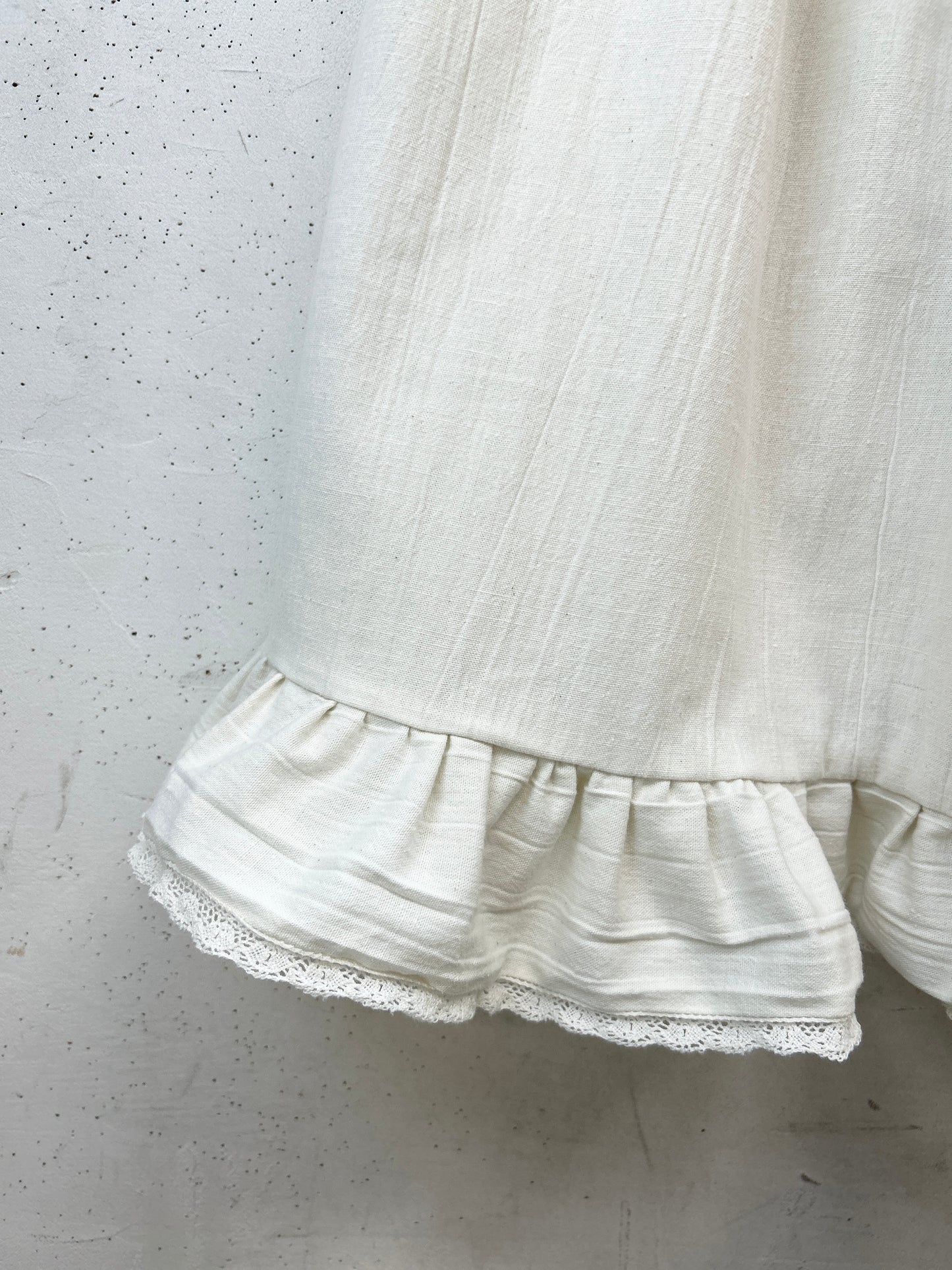Vintage White Skirt [F32573]