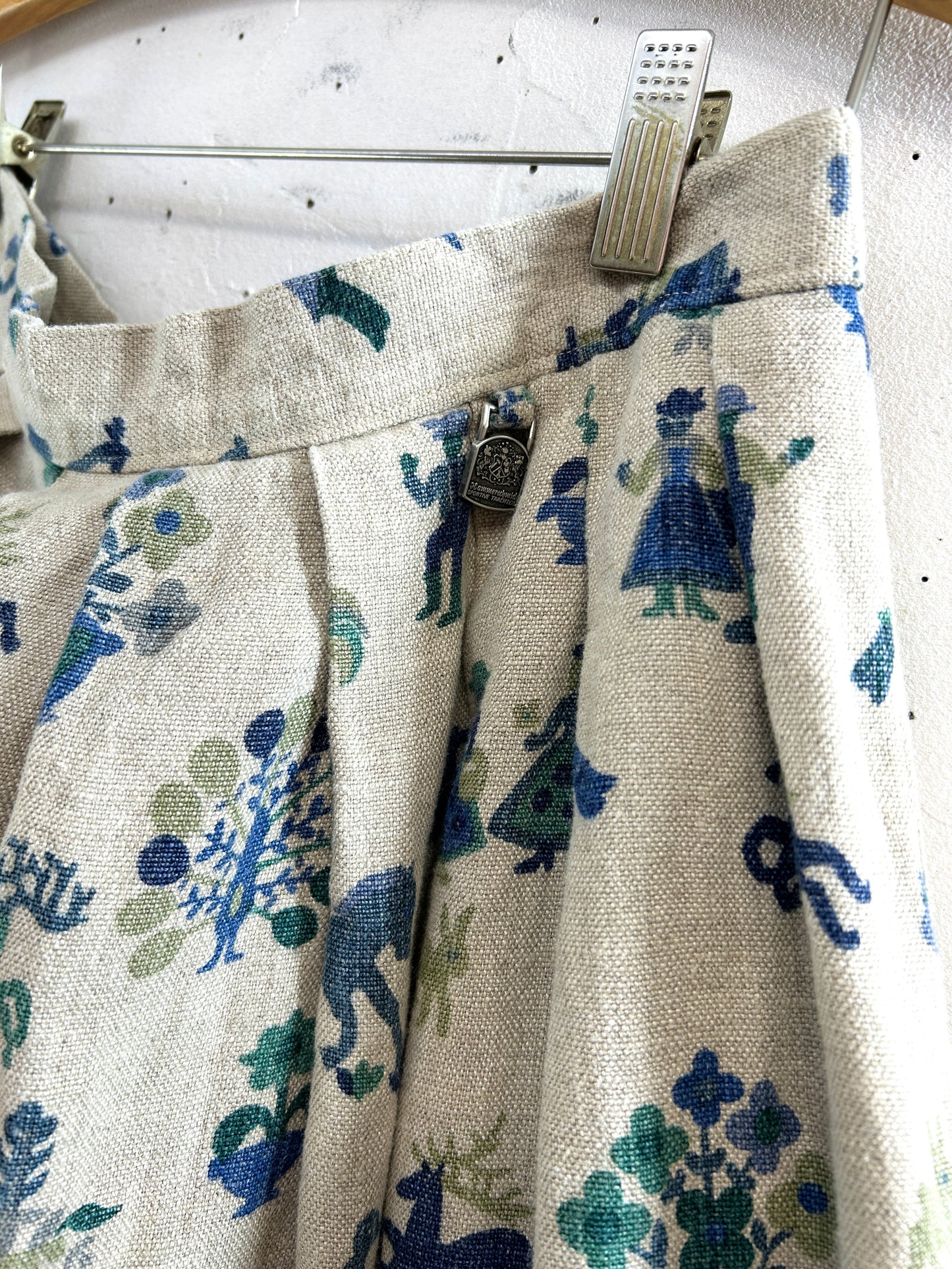 Vintage Tyrol Skirt  [D32193]