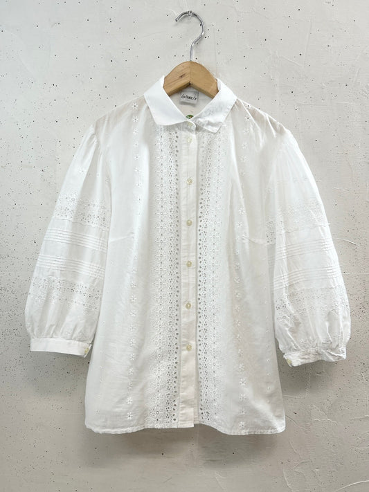 Vintage White Blouse [D32078]