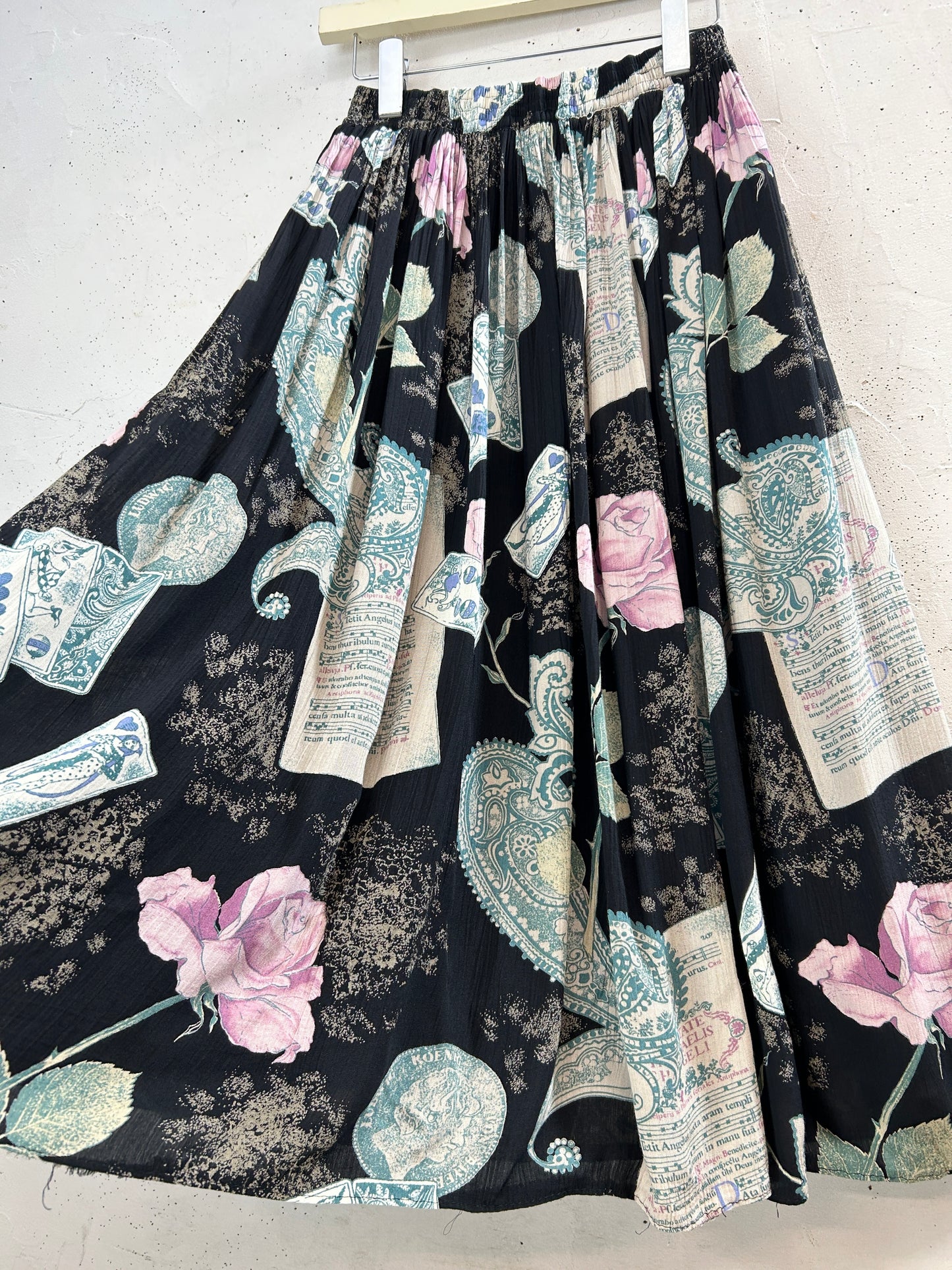 Vintage Tiered Skirt [H33389]