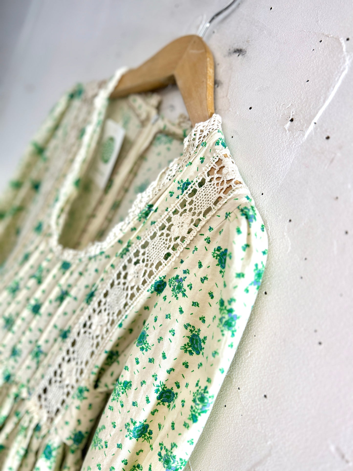 '70s Vintage Dress  [C31792]