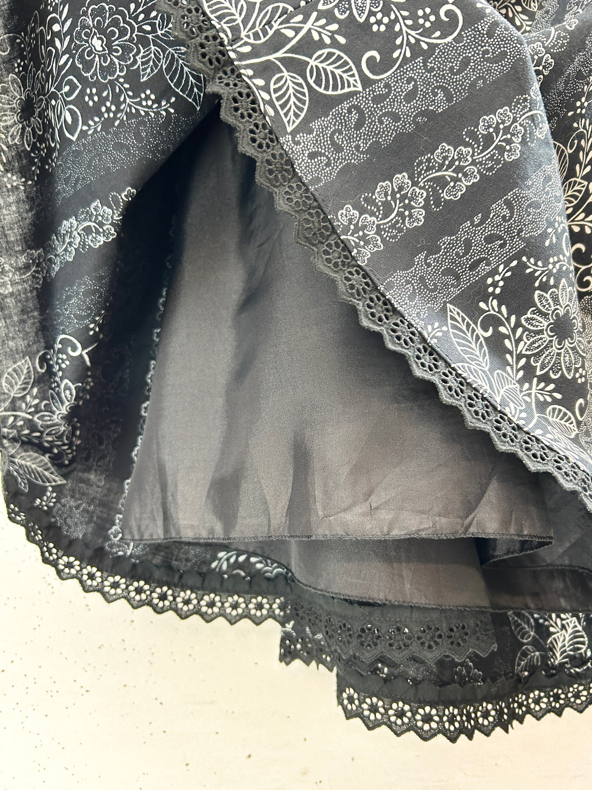 Vintage Tyrol Skirt [J34336]