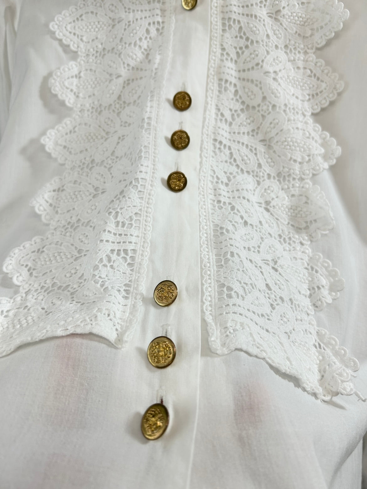 Vintage White Blouse [D32121]
