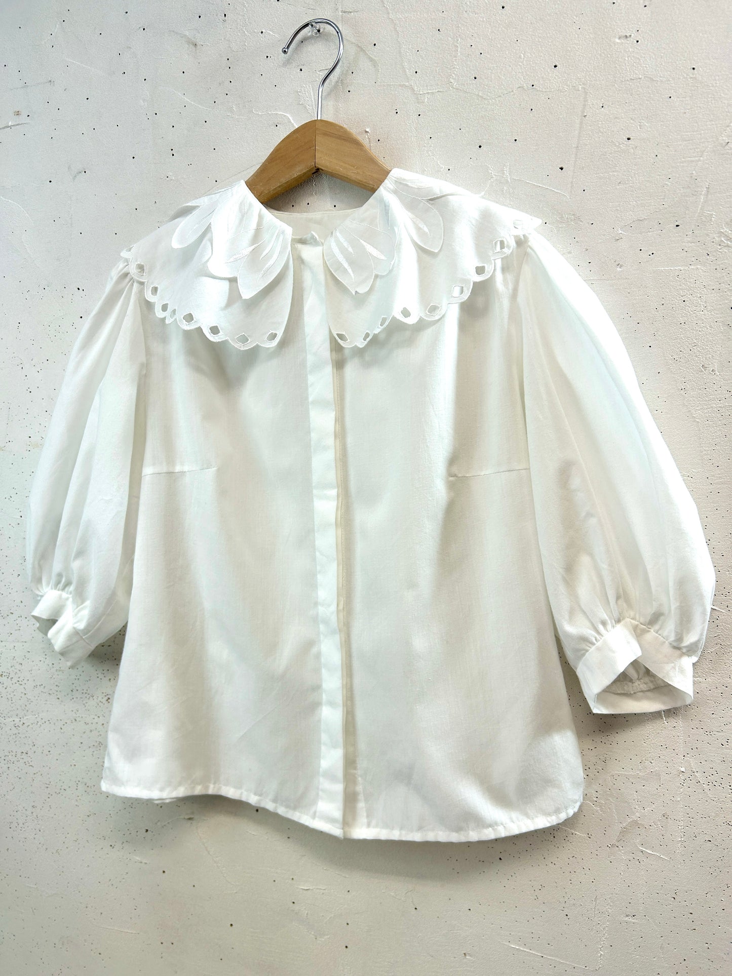 Vintage White Blouse [C31828]