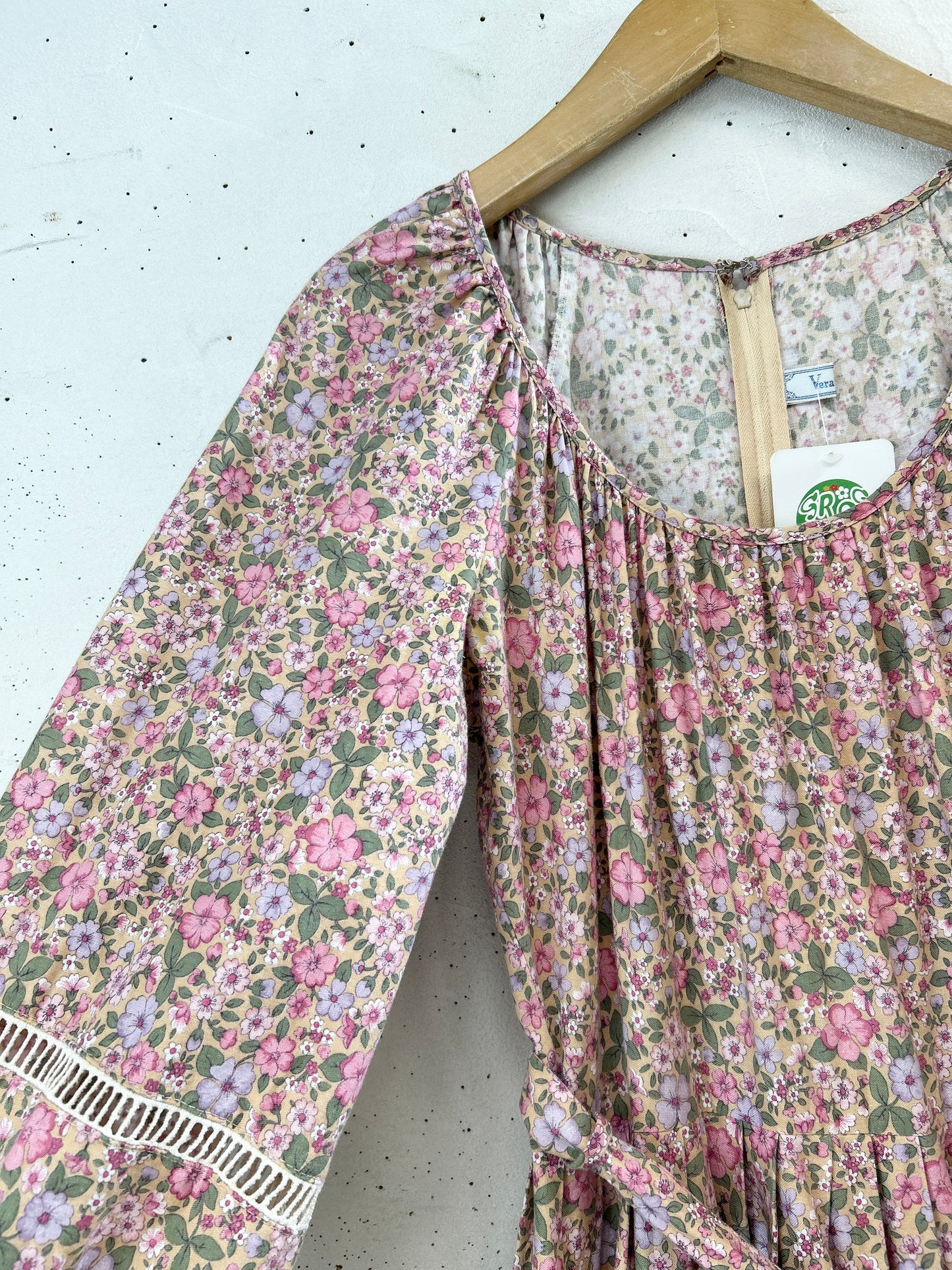 '70s Vintage Dress [F32570]