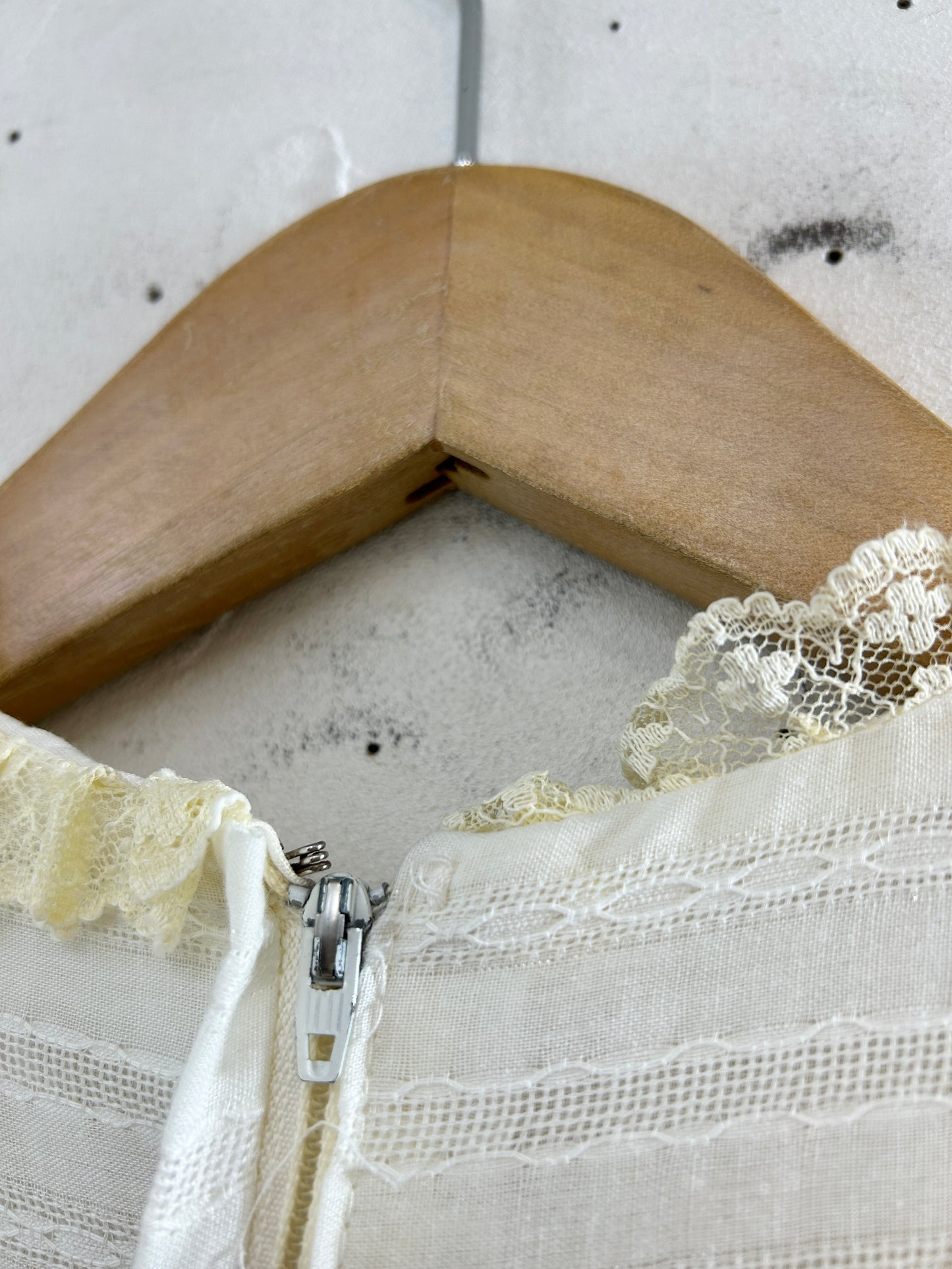 Vintage White Lace Dress [K30818]