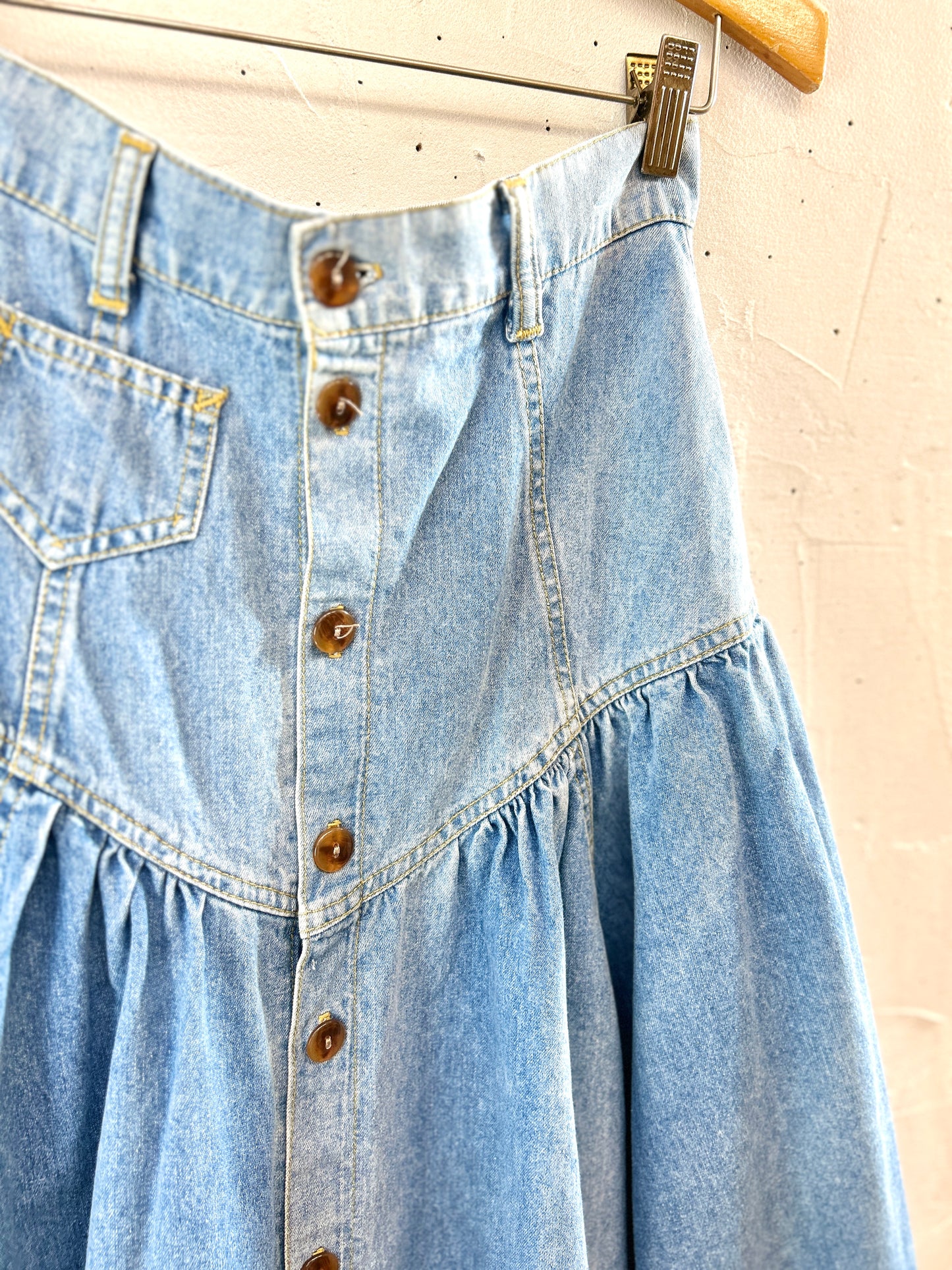 Vintage Denim Skirt MADE IN AUSTRALIA [J30669]