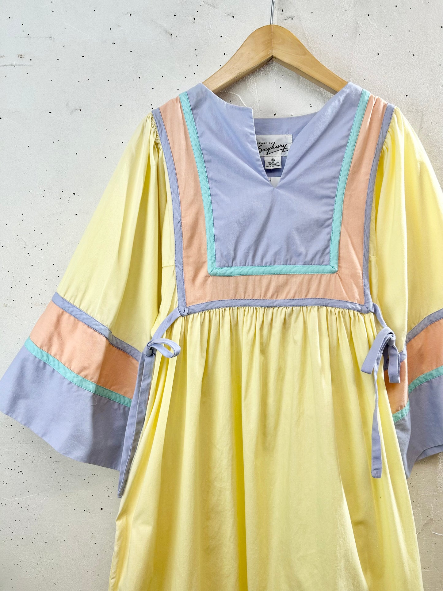 '70s Vintage Dress [G30734]