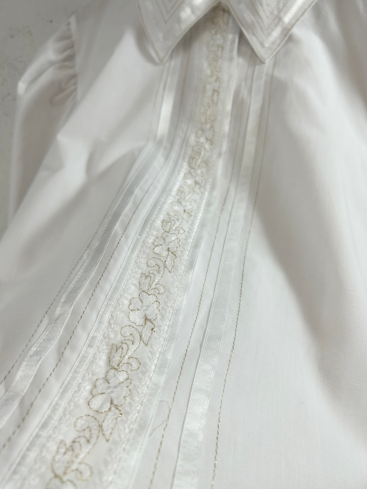 Vintage White Blouse [J34071]