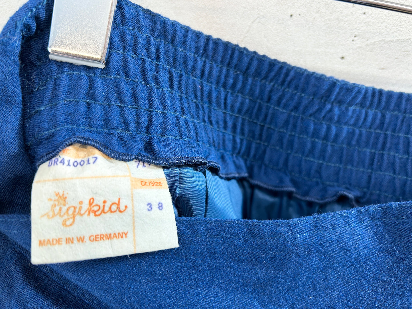 Vintage Skirt  [E32459]