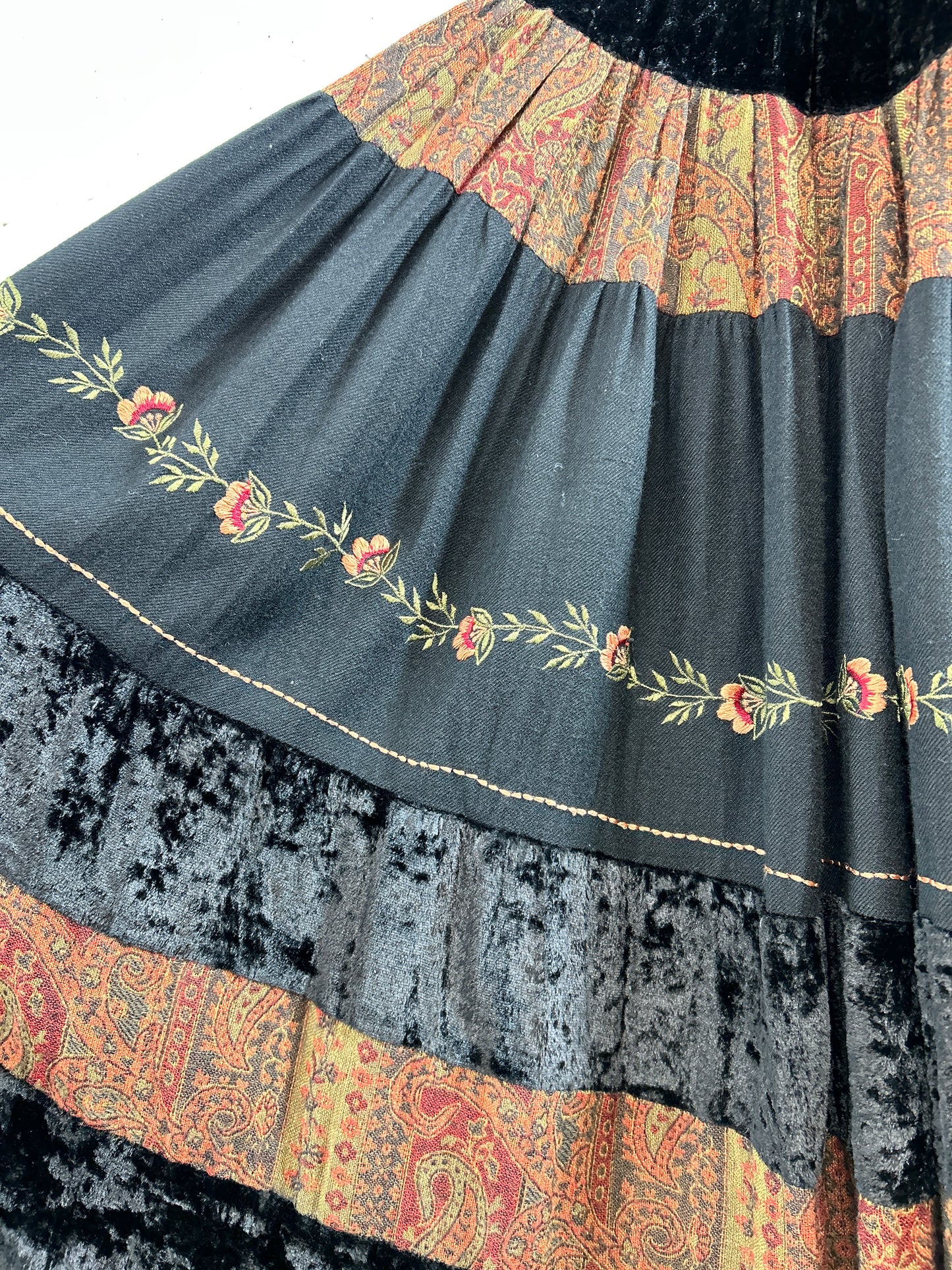 Vintage Tired Skirt [A31364]