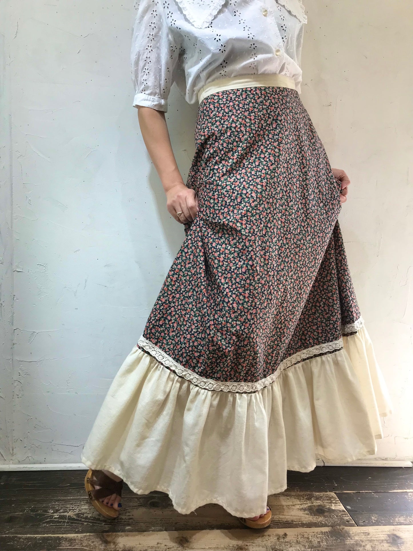 ’70s Vintage Skirt [G24571]