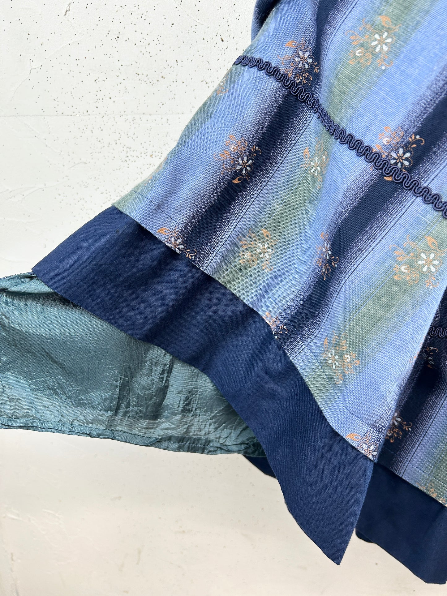 Vintage Tyrol Skirt [H33352]