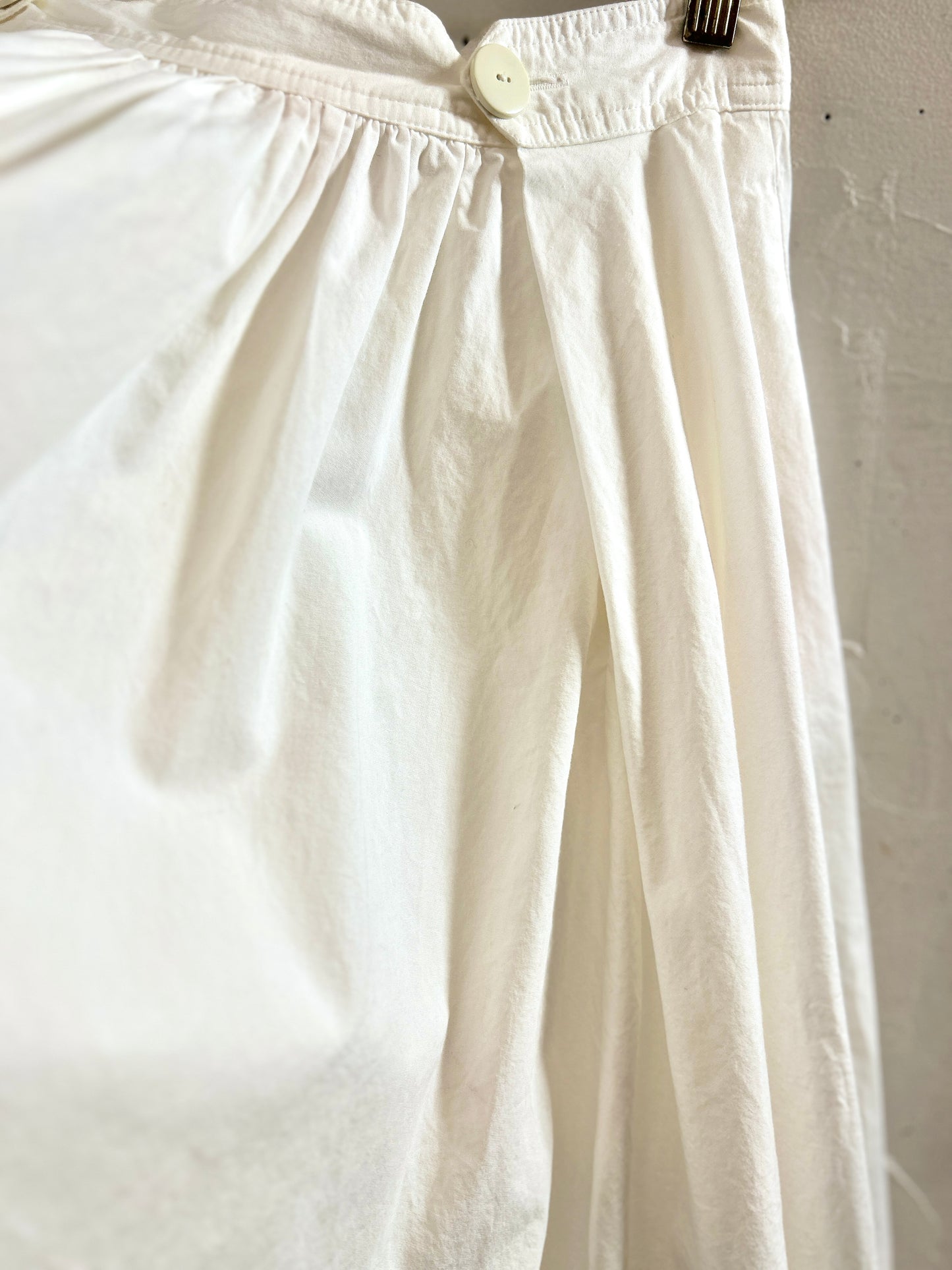 Vintage White Skirt MADE IN FRANCE [K30911]