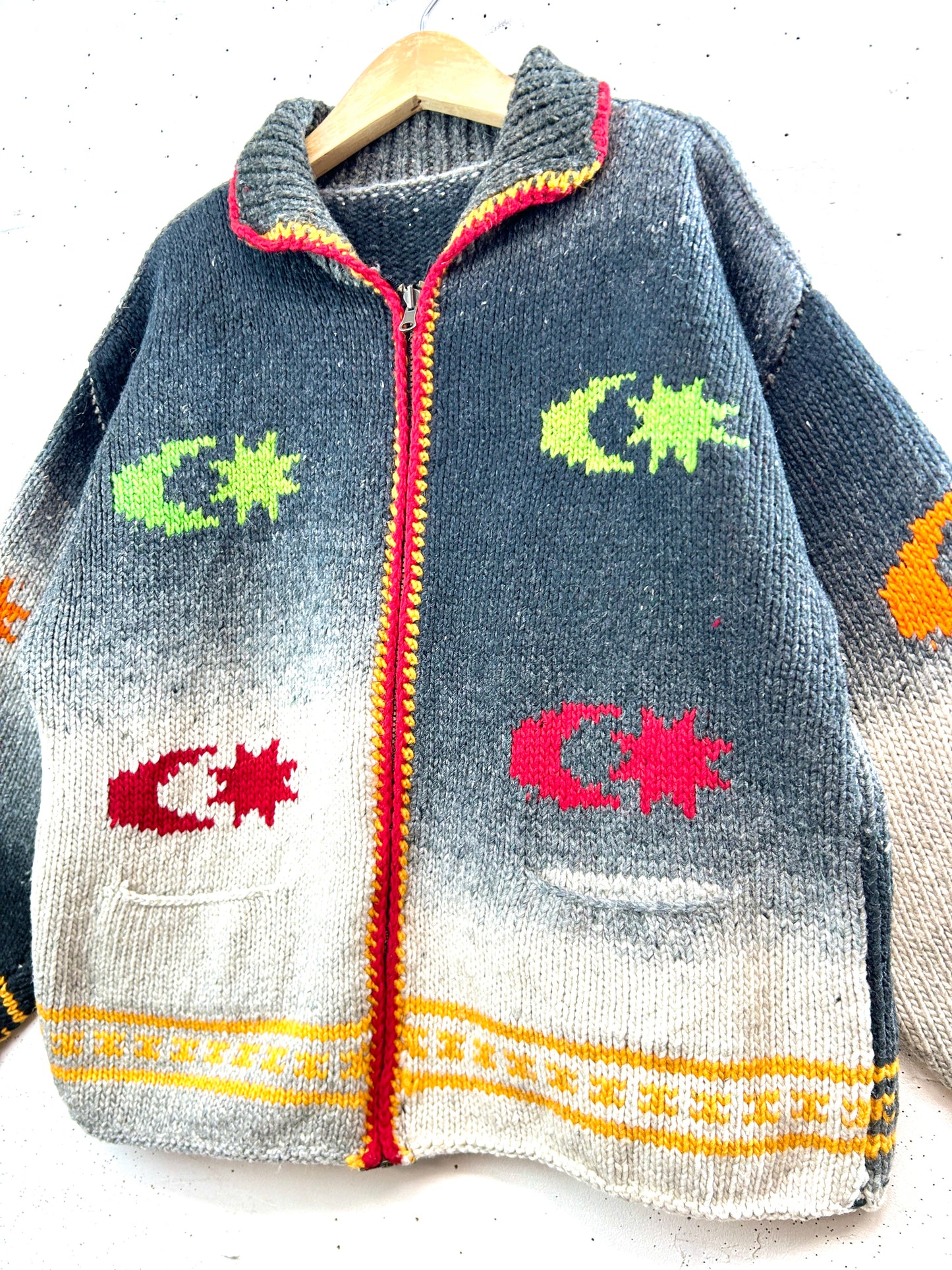 Vintage Hand Knit Cardigan [L31060]