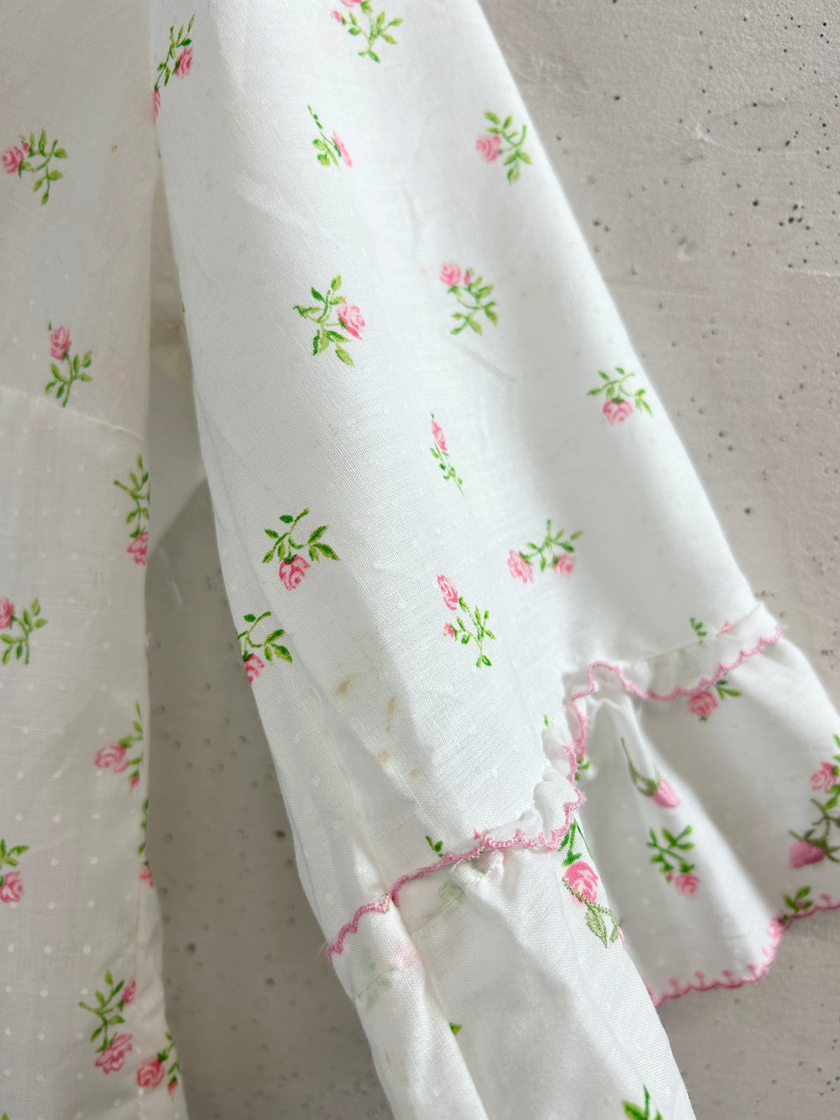 Vintage Gown [I33862]