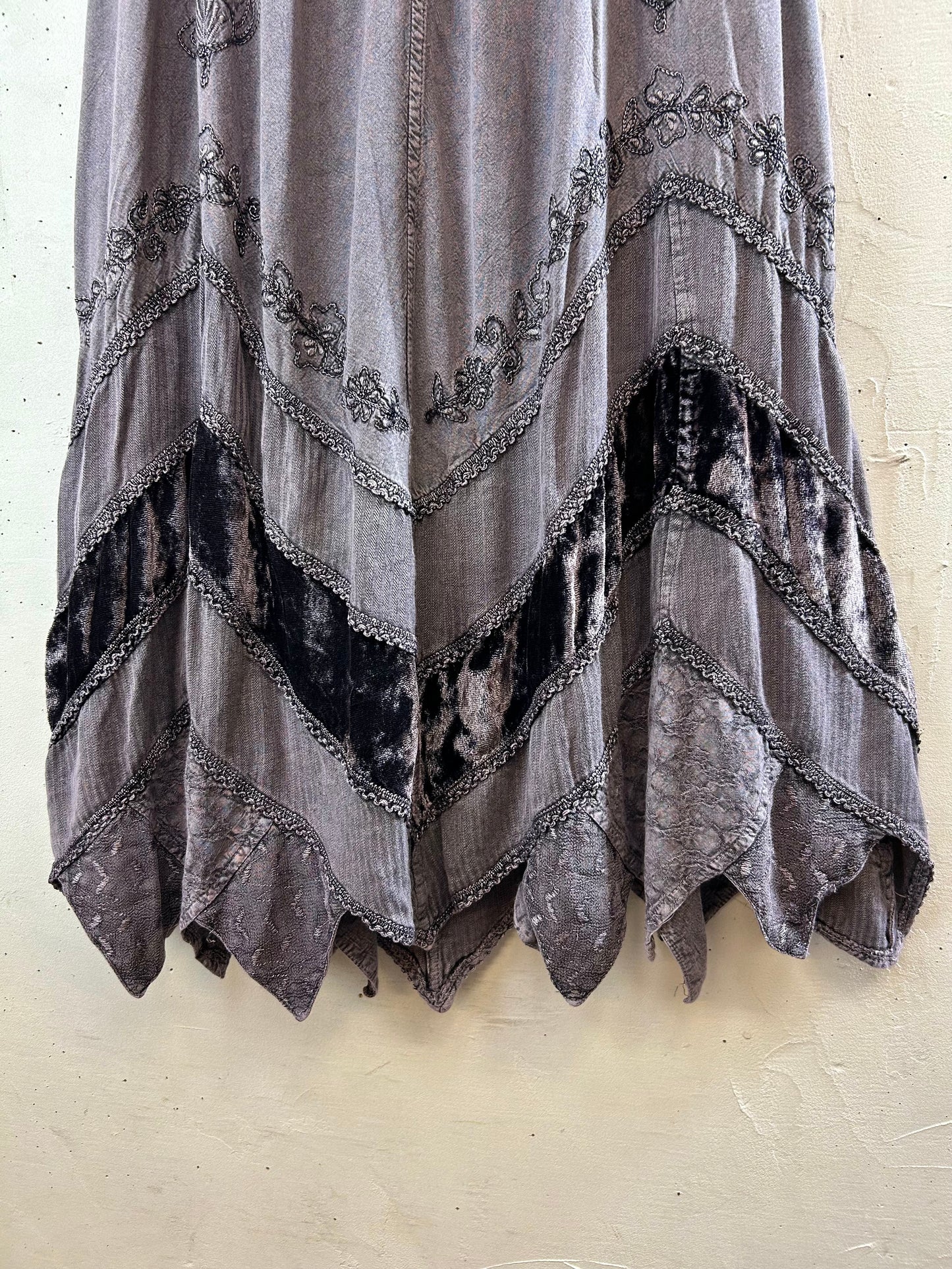 Vintage Viscose Skirt [G30659]