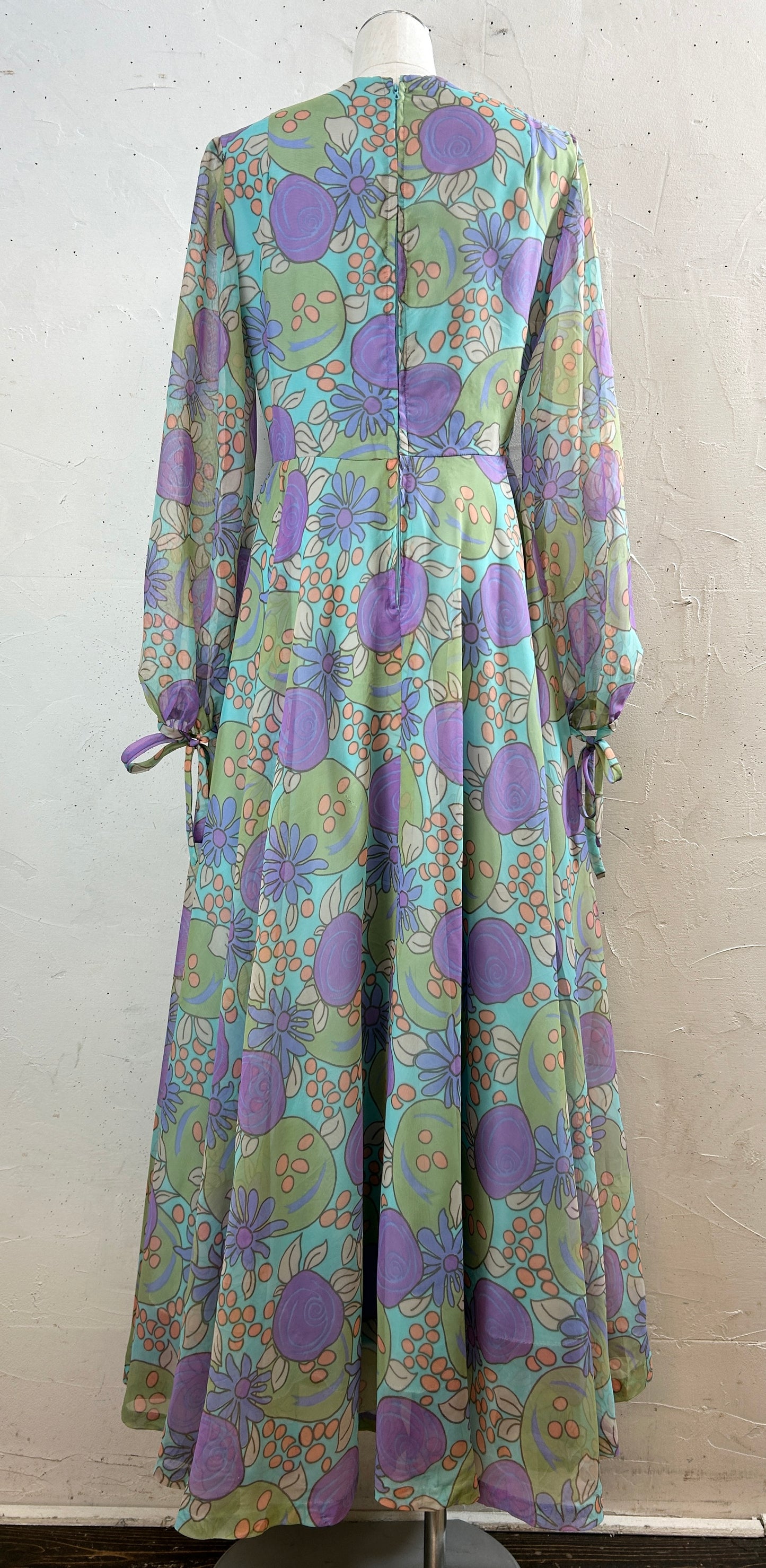 '70s Vintage Dress [J30639]
