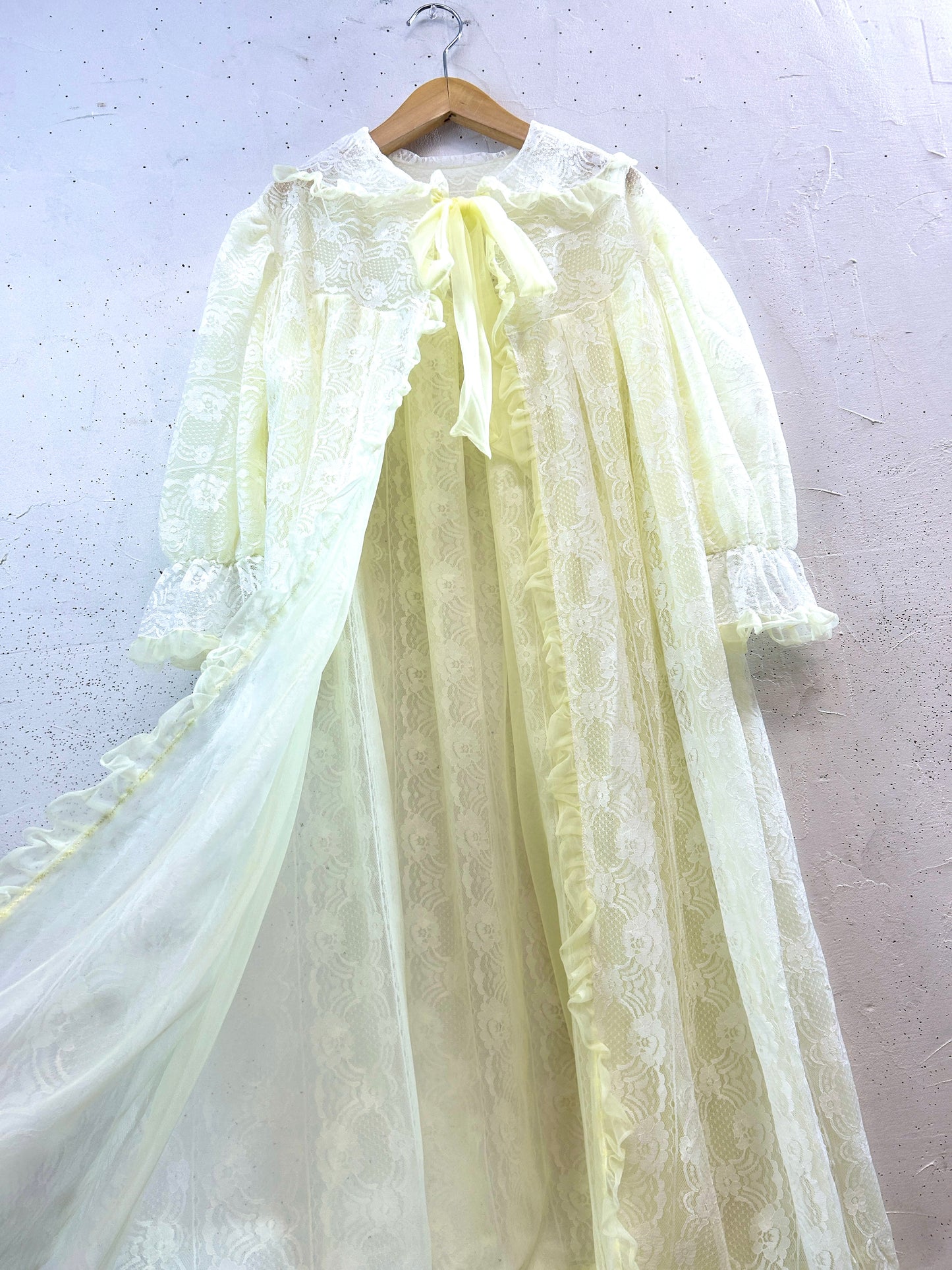 Vintage Lingerie Lace Gown [B31671]