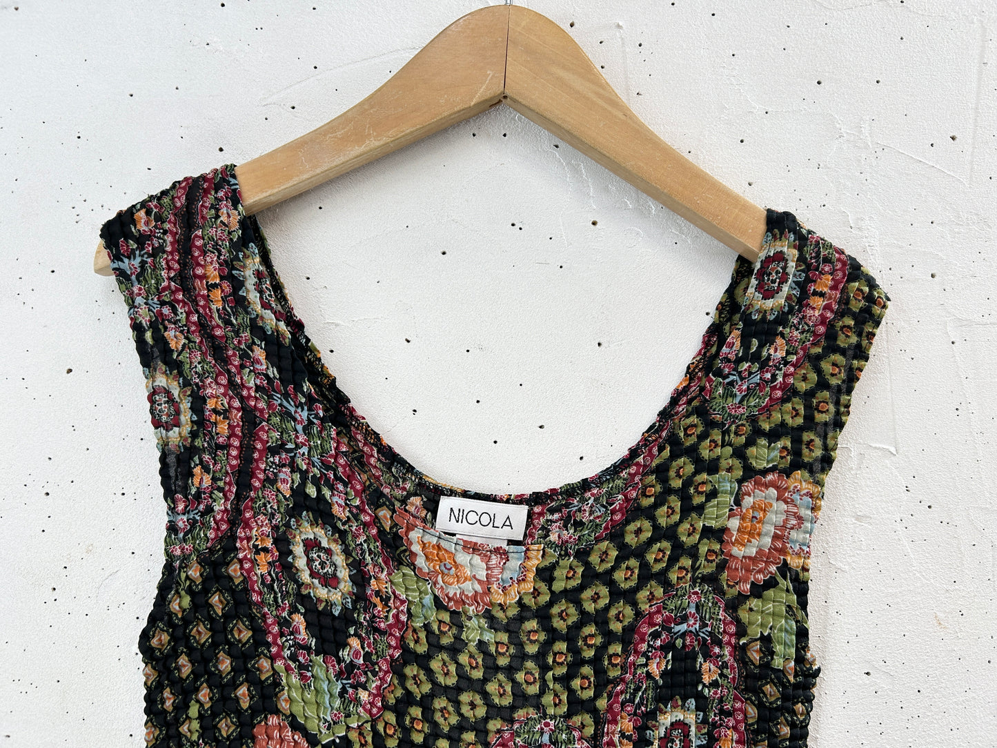 Vintage Pleats Tops [G33061]
