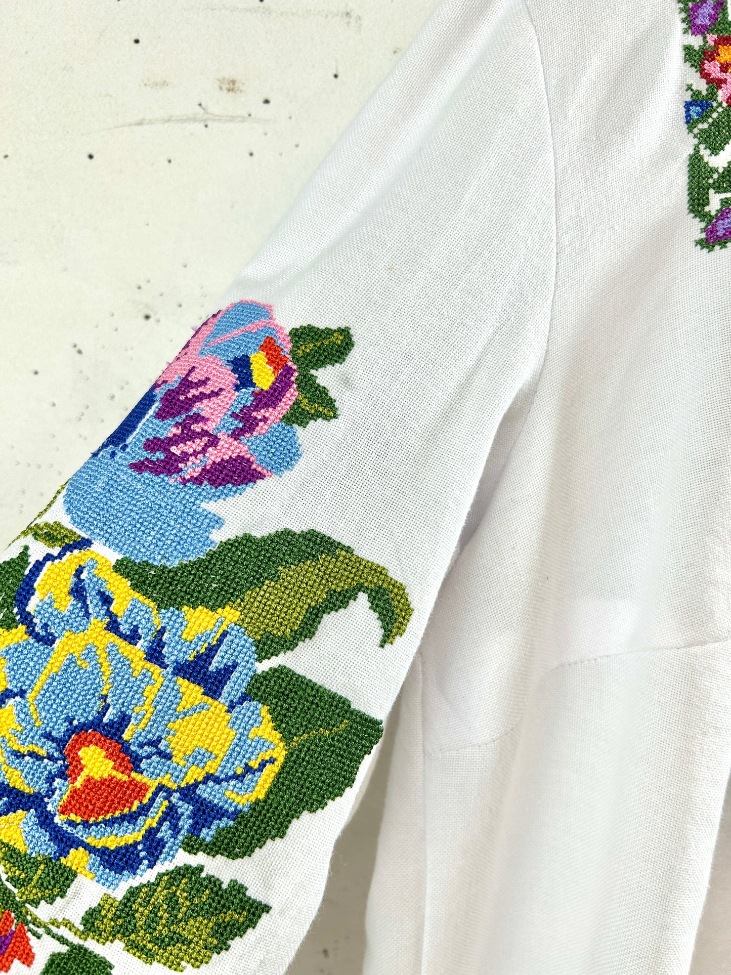 Vintage Embroidery Blouse [G33157]