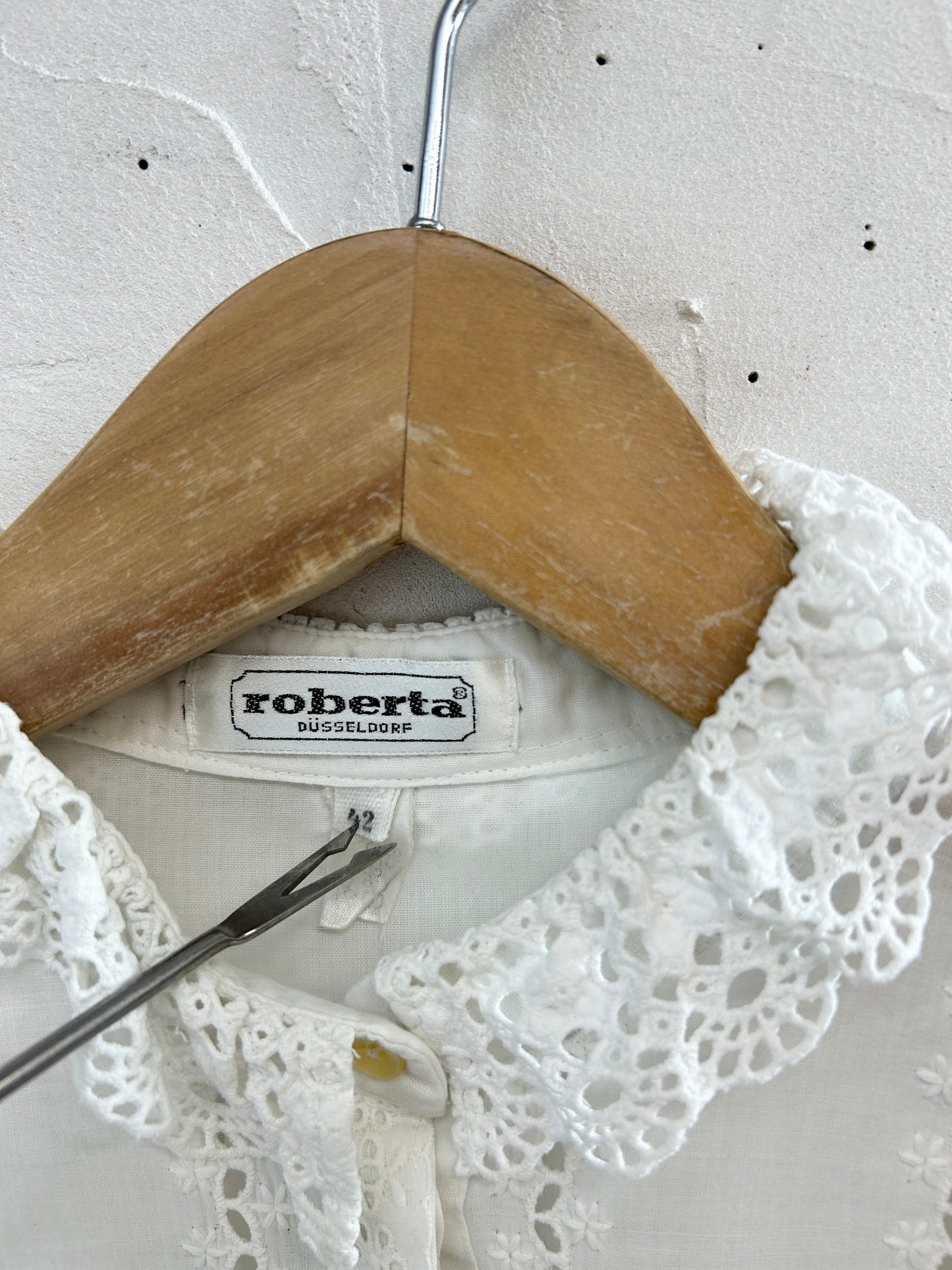 Vintage White Blouse [C31822]