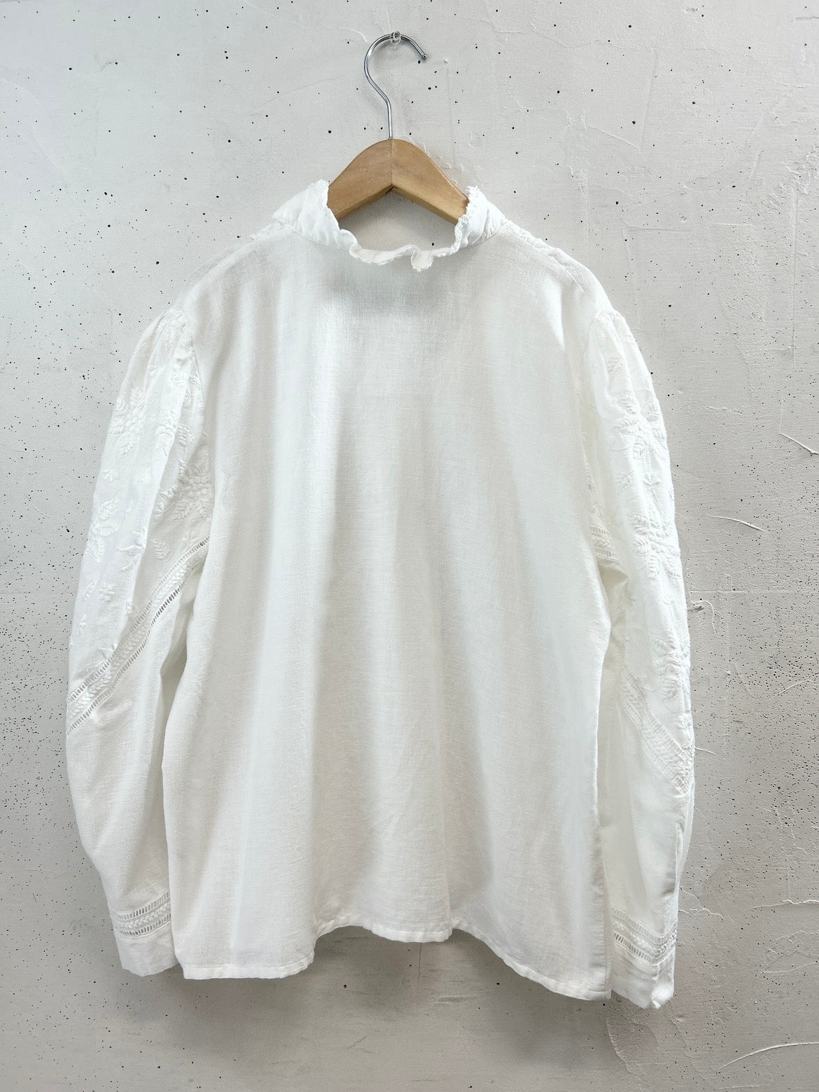 Vintage Tyrol White Blouse [D32079]