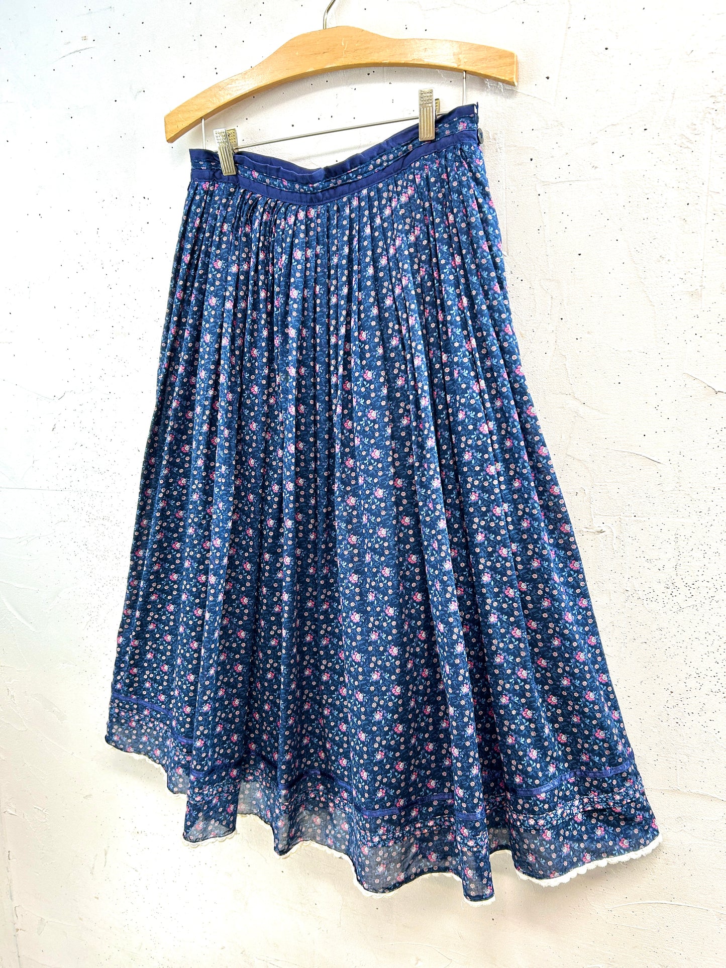 Vintage Skirt [A31452]