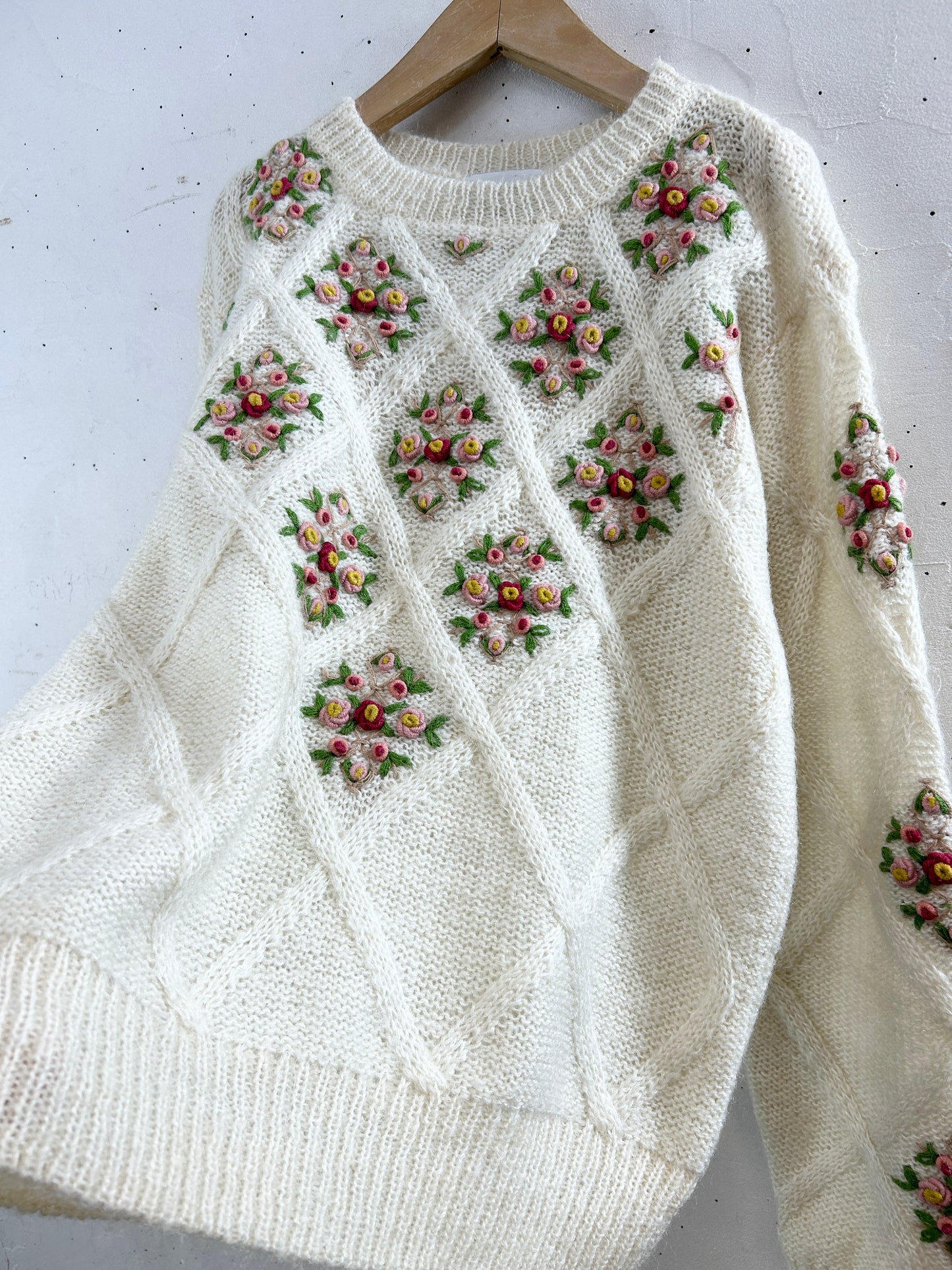 Vintage Knit Sweater [J30541]