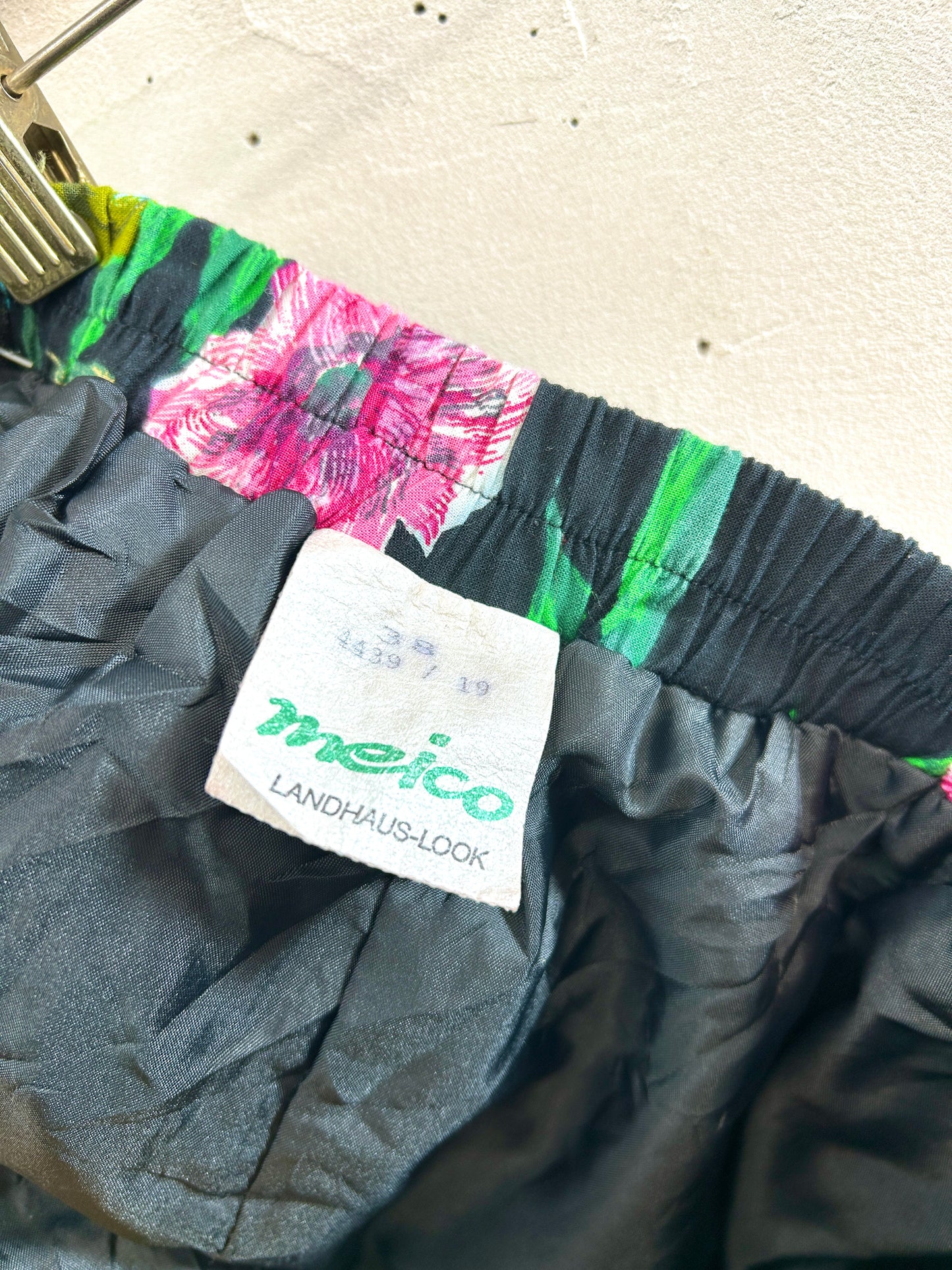Vintage Tyrol Skirt  [A31450]