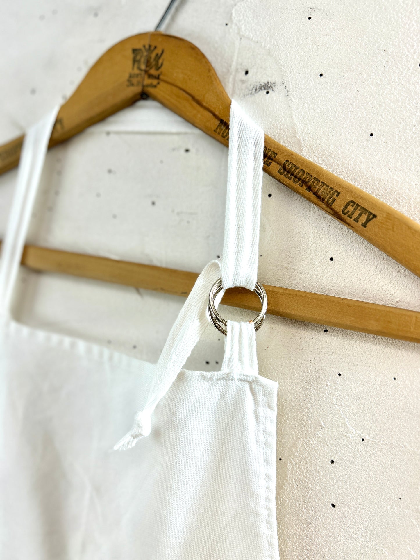 Vintage Apron [H30875]