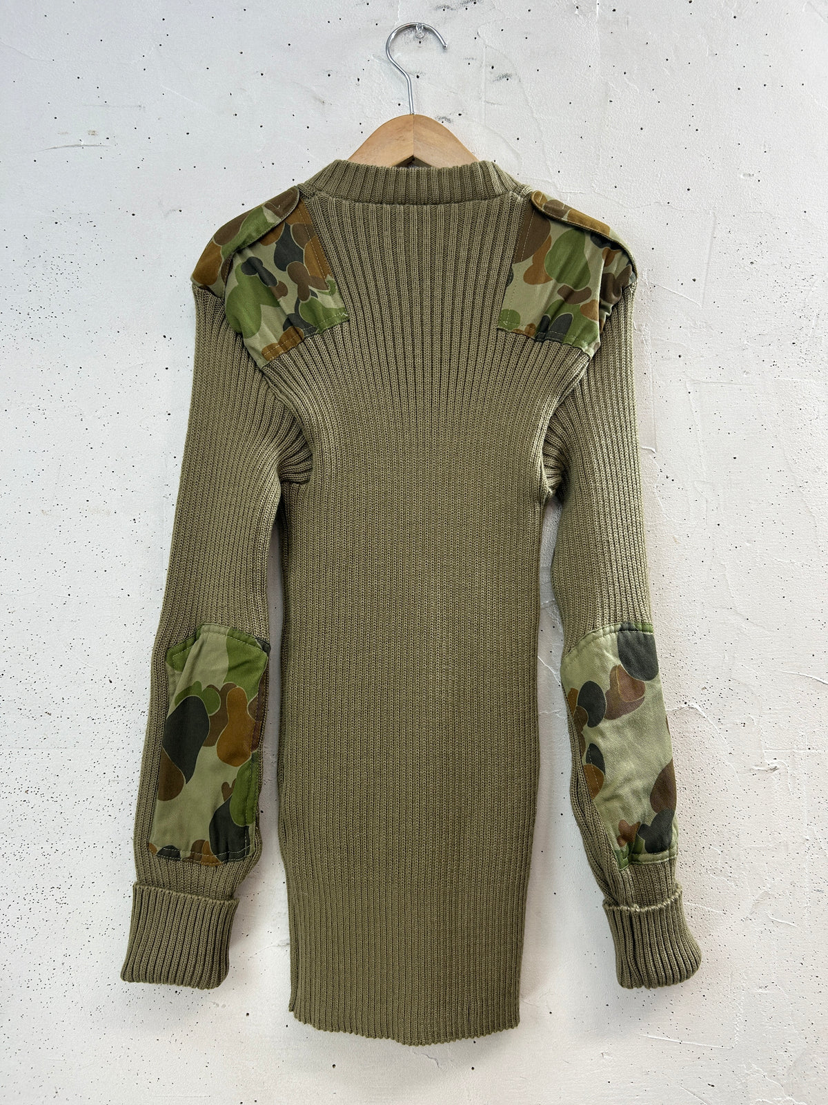 Vintage Knit Sweater 〜Australian Army〜 [J34159]