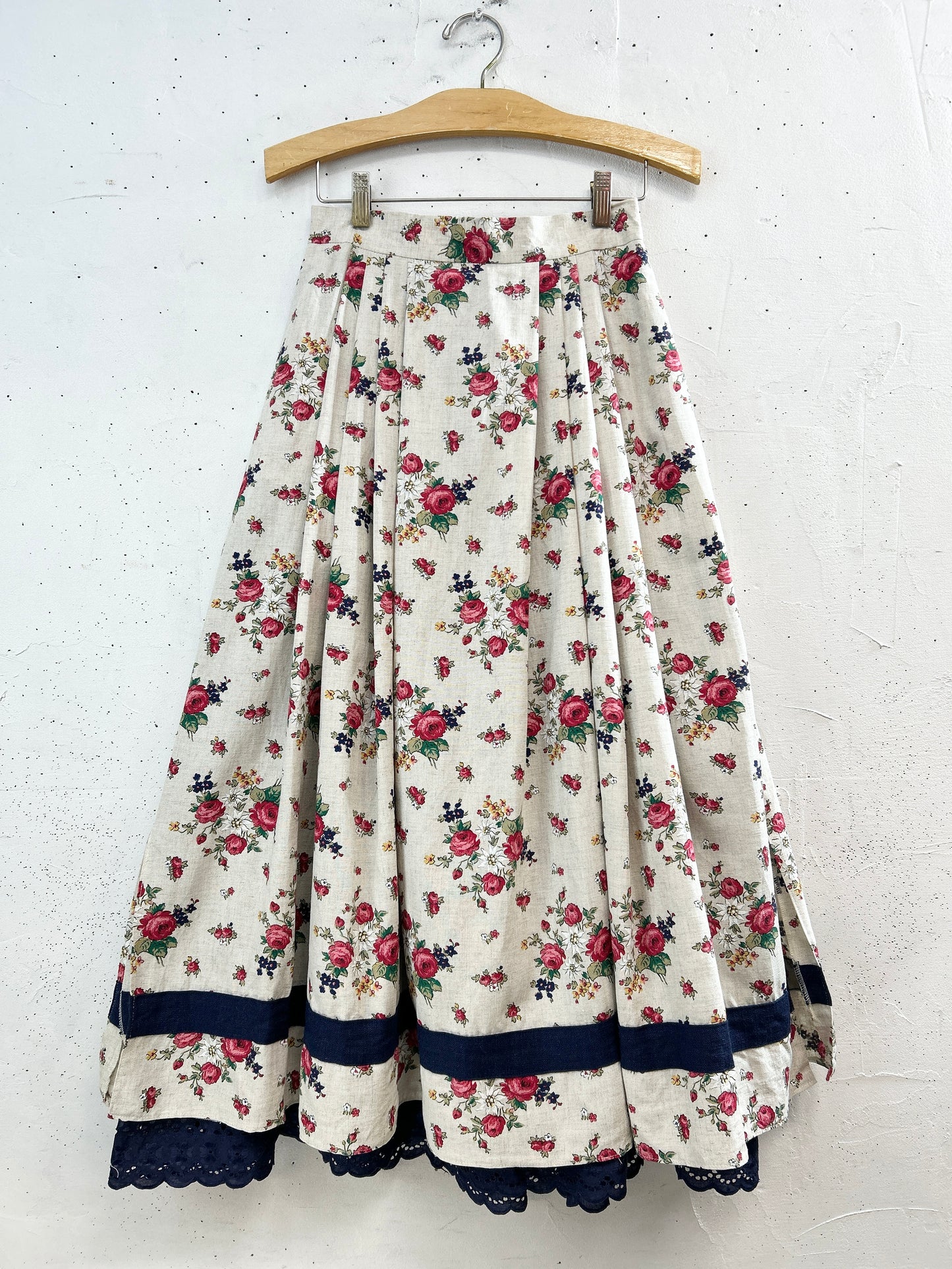 Vintage Tyrol Skirt  [A31388]