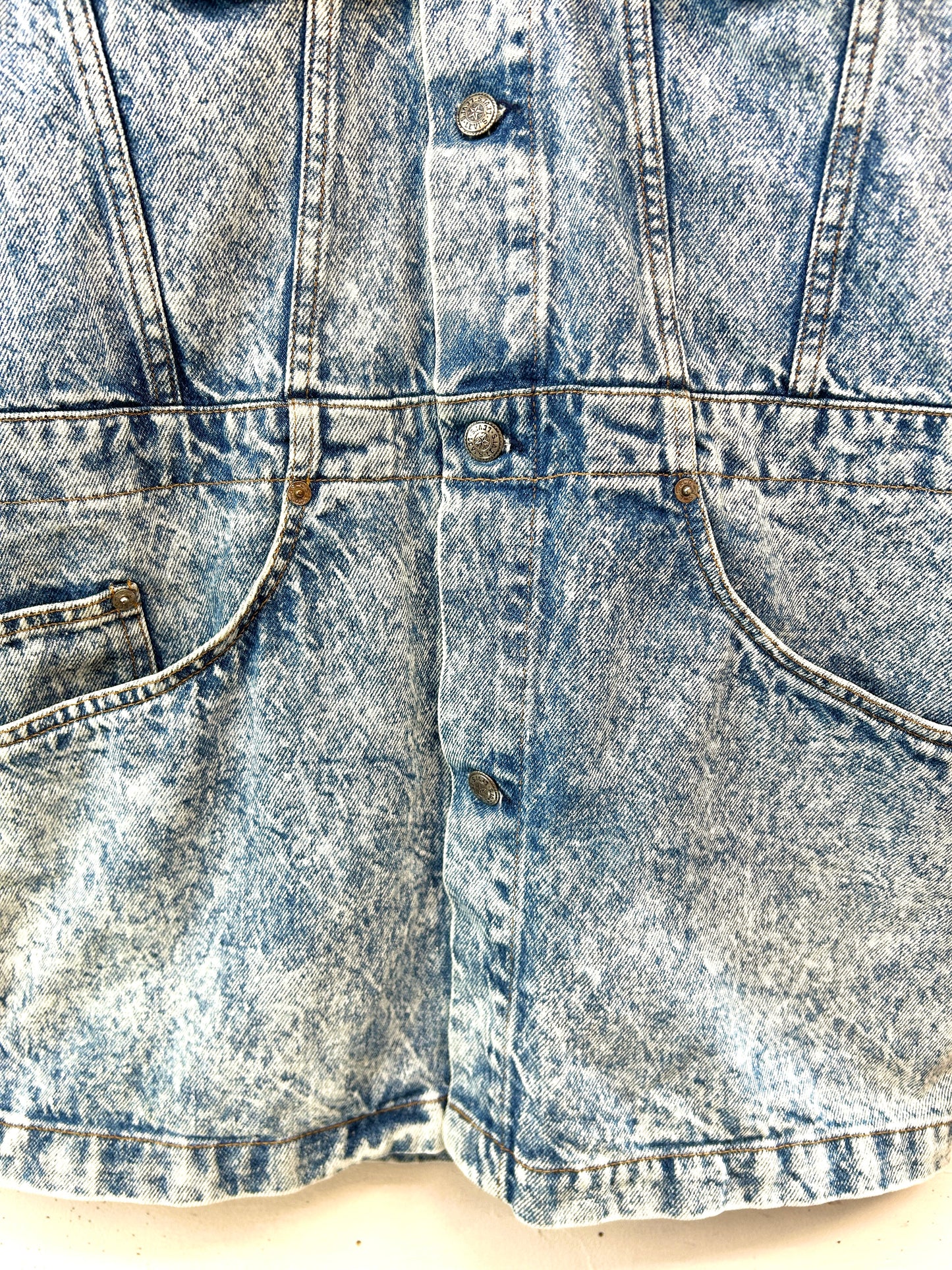 Vintage Denim Jacket 〜Levis〜 [B31691]