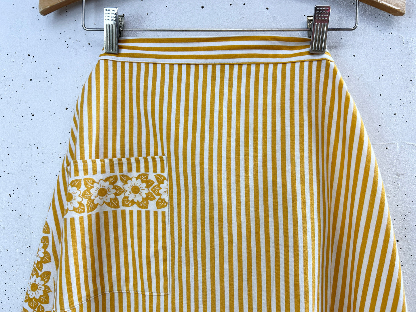 Vintage Apron [H33547]
