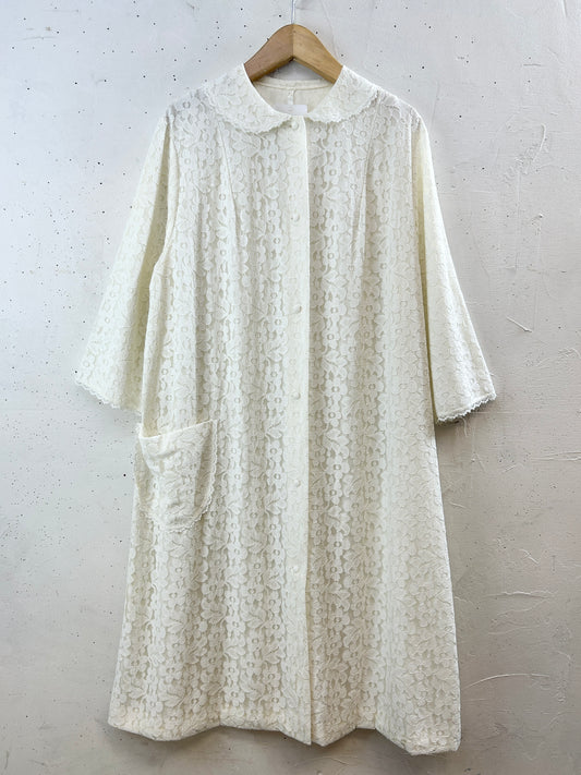 Vintage Gown [H30768]