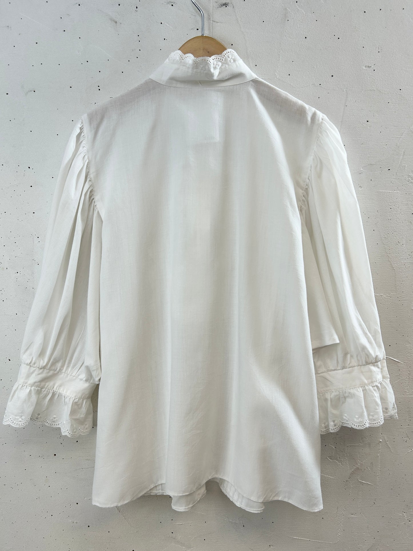 Vintage White Blouse [H30786]