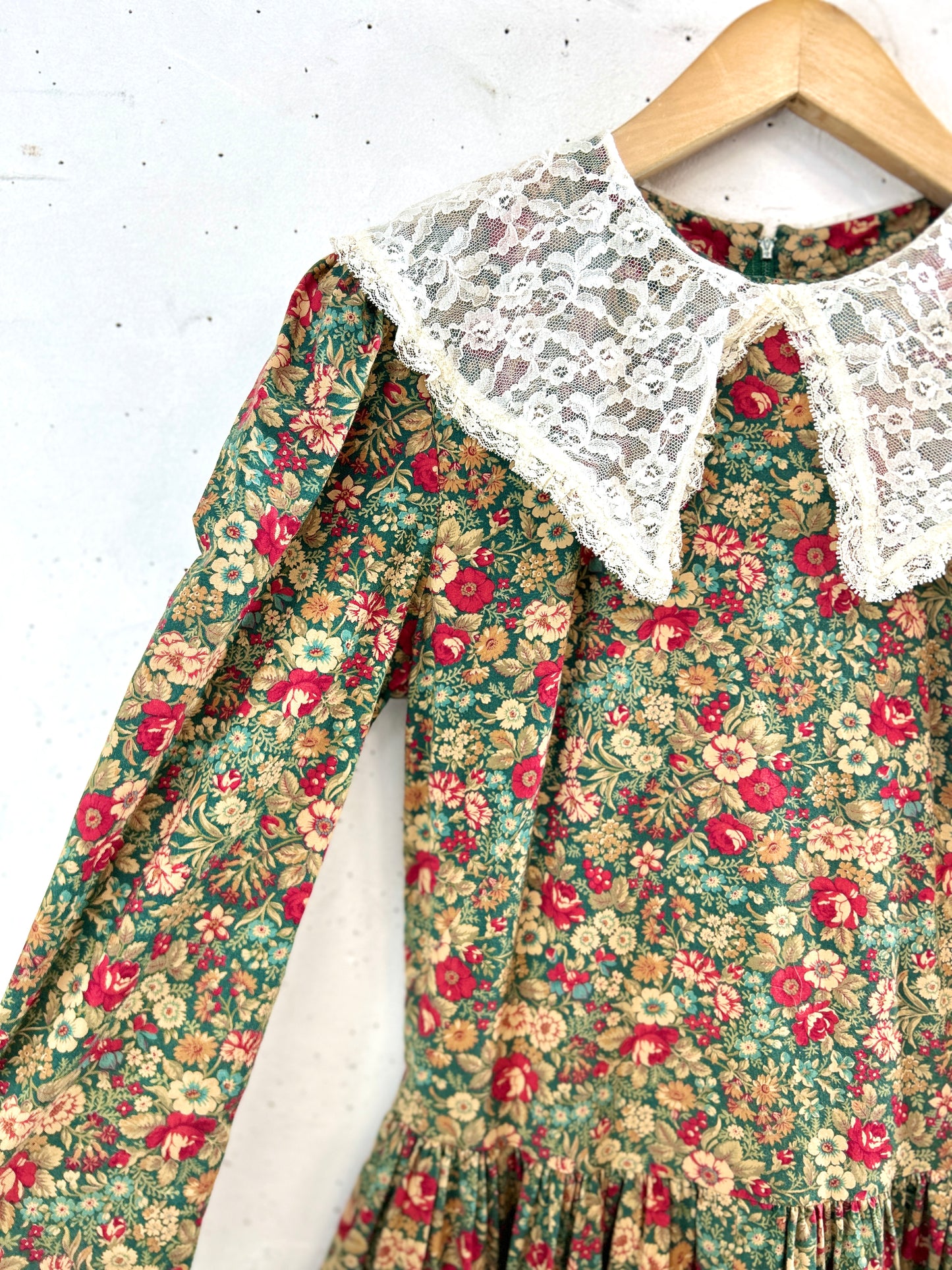 Vintage Dress  [L31087]