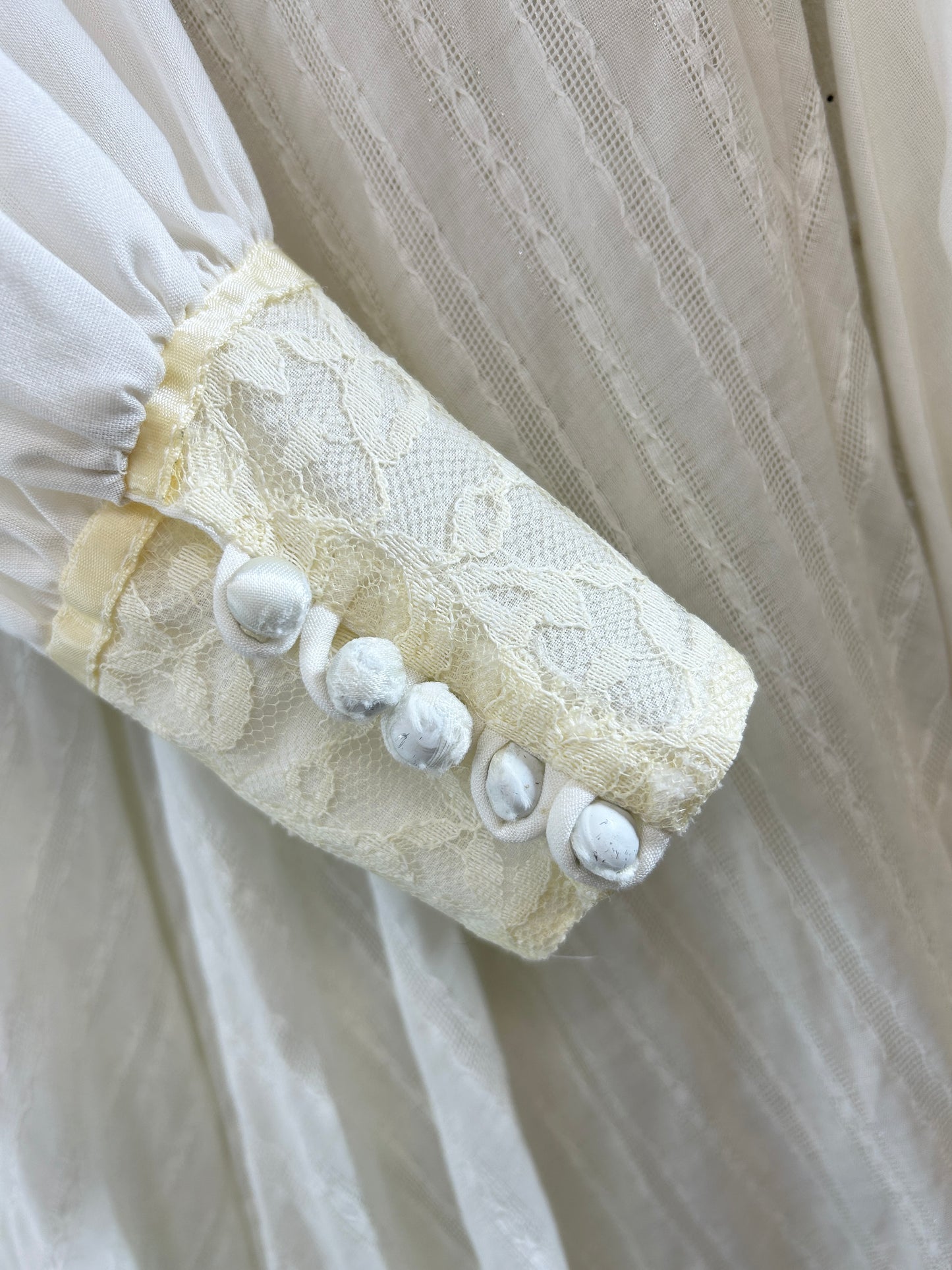 Vintage White Lace Dress [K30818]