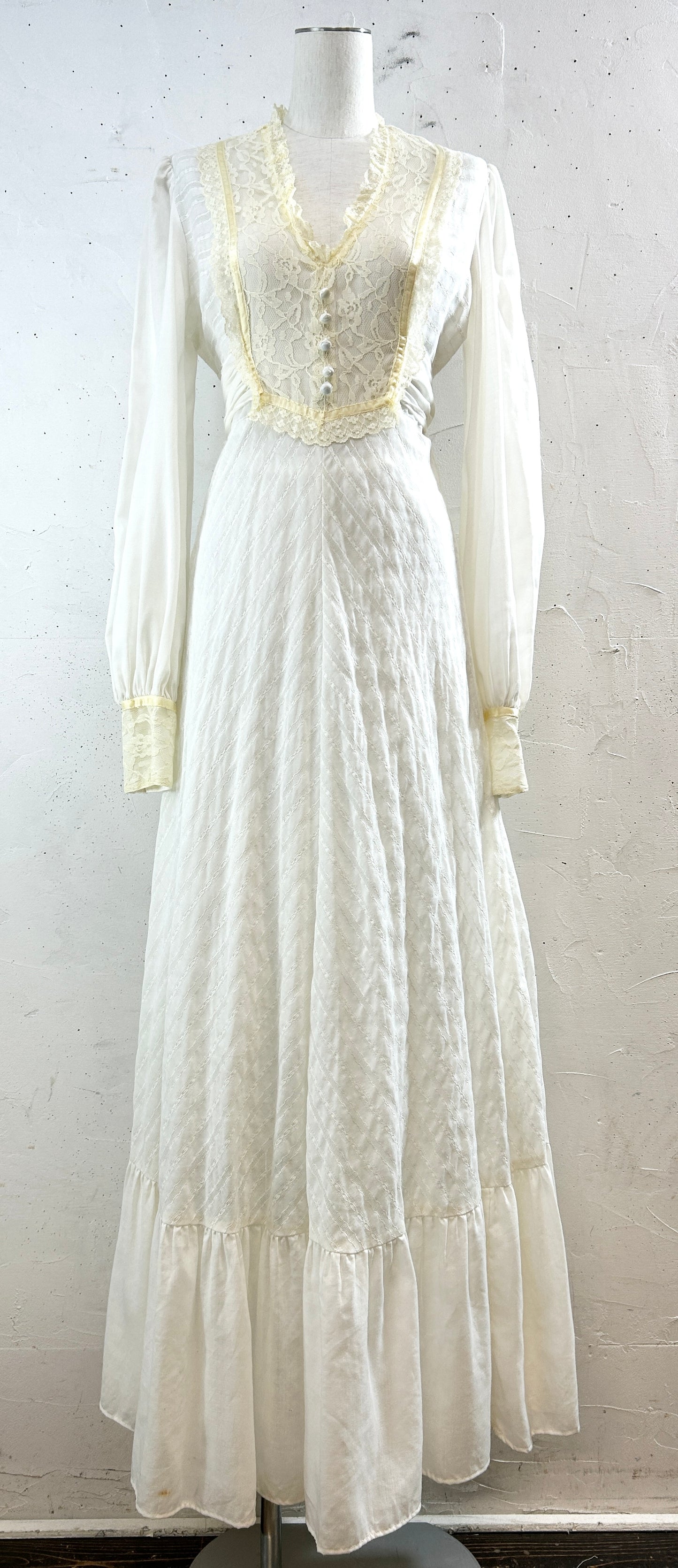 Vintage White Lace Dress [K30818]