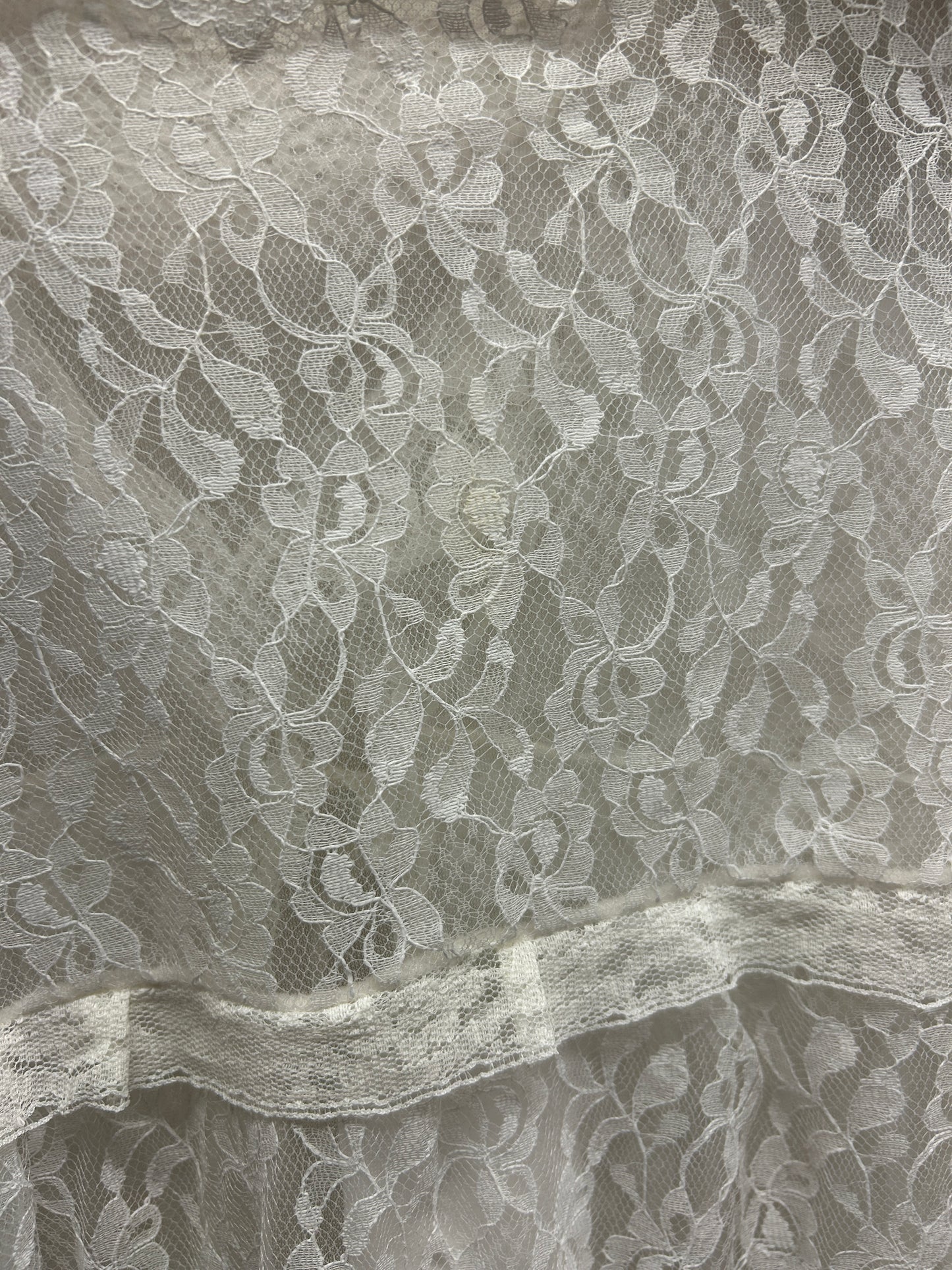 Vintage Gown [H30767]