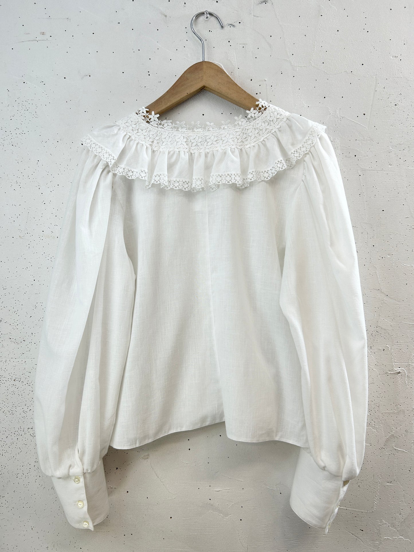 Vintage White Blouse [G32994]