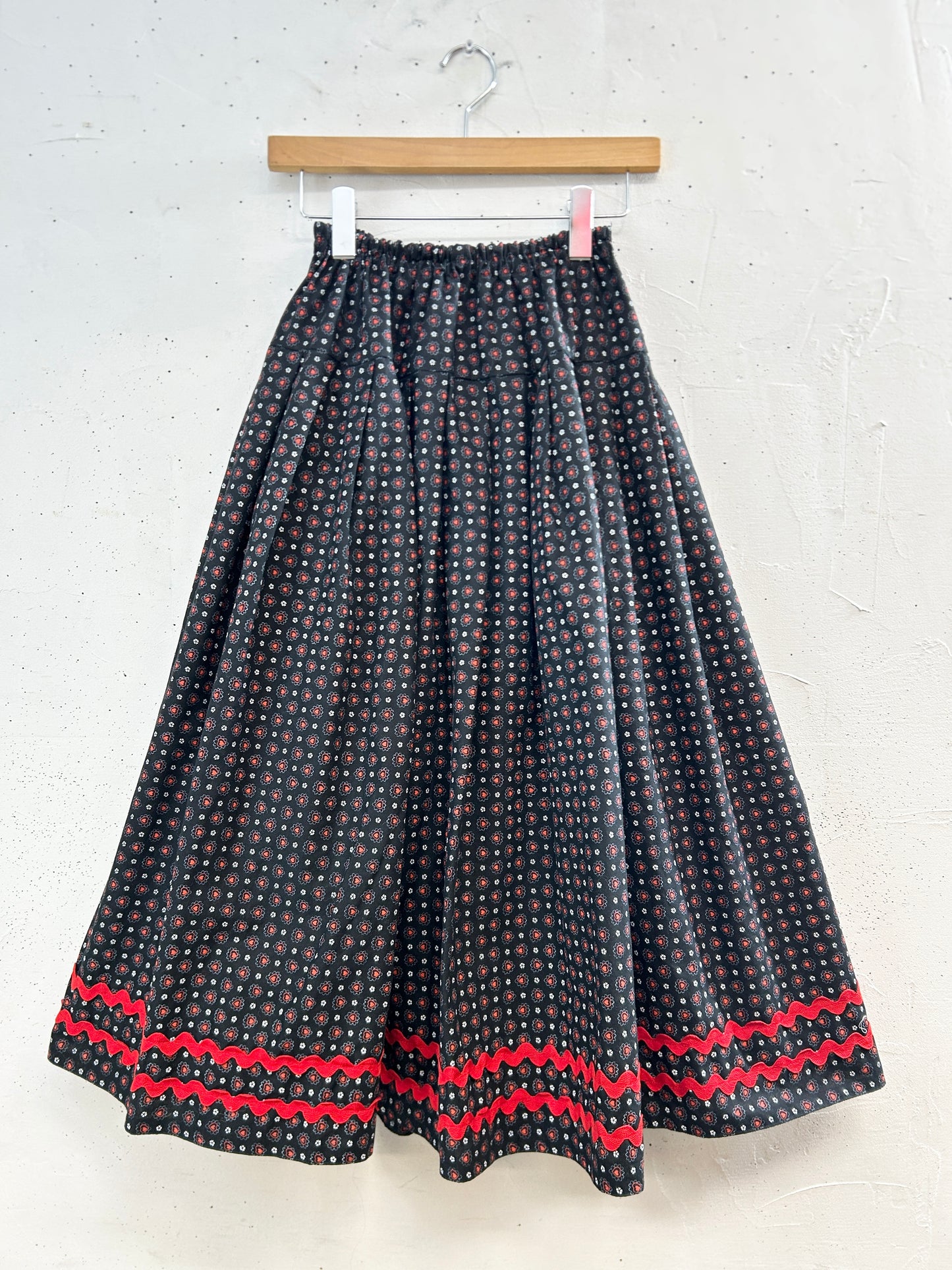 Vintage Tyrol Skirt [L31121]