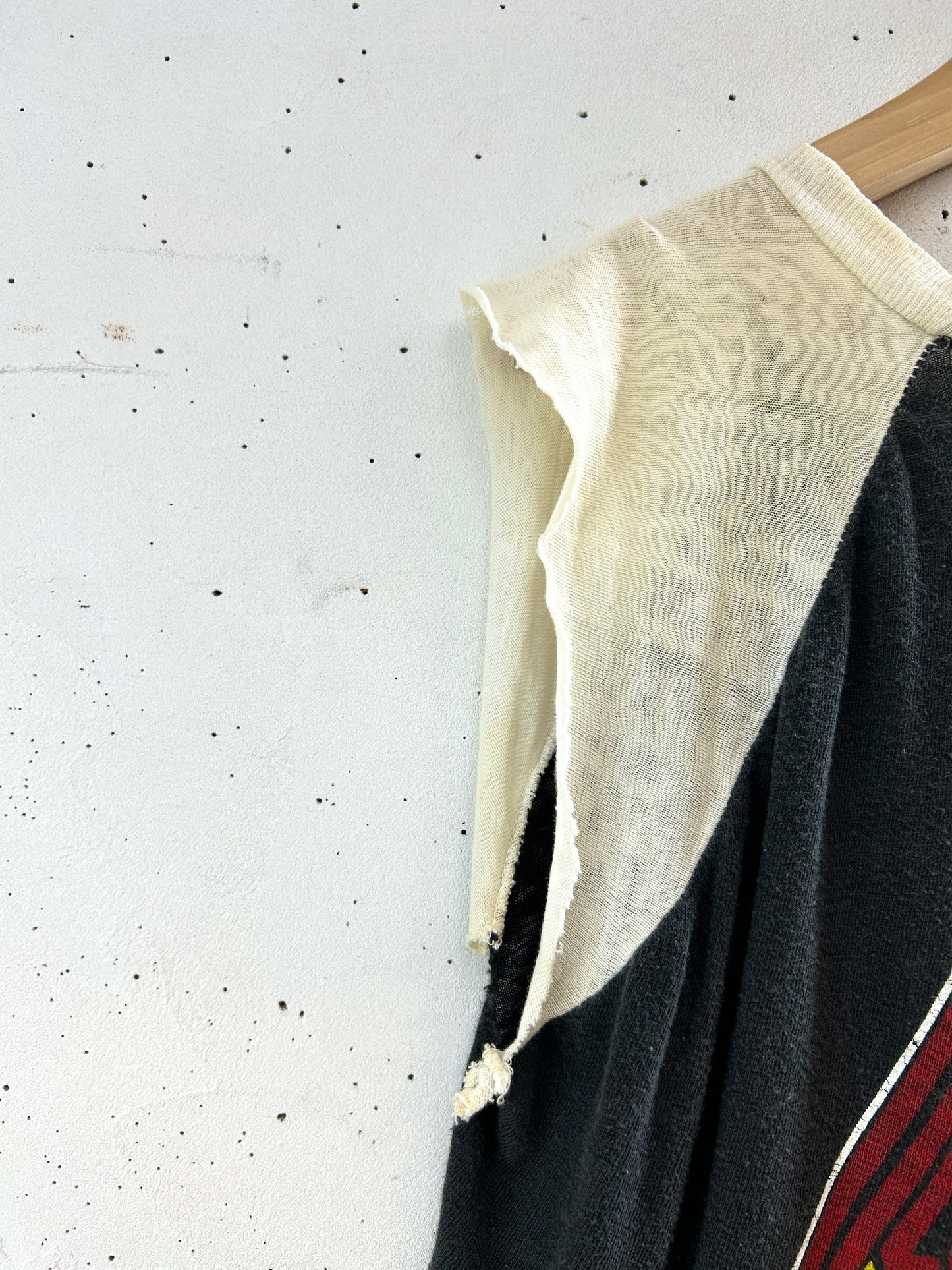 Vintage T-Shirt [F32692]